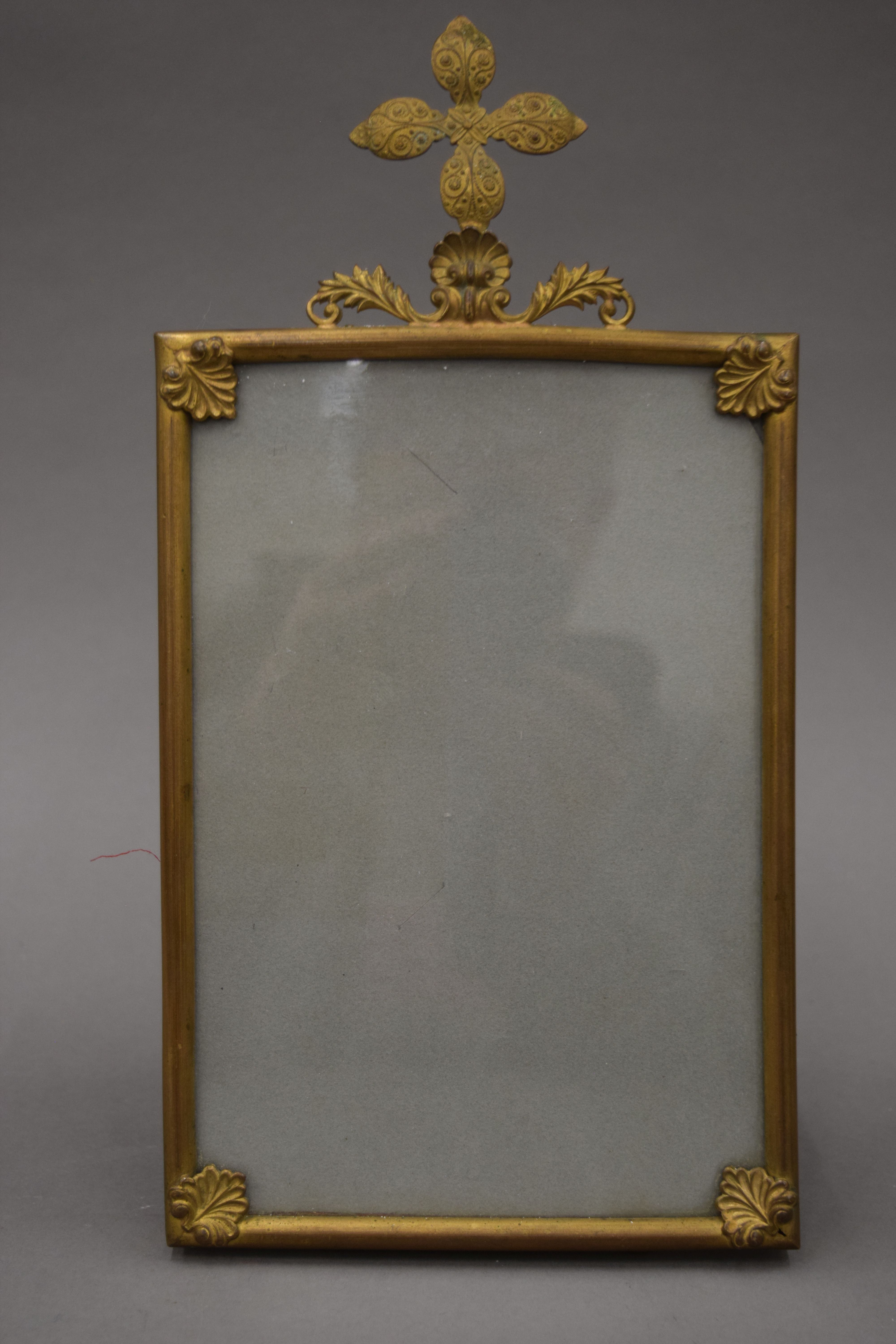 A pair of French picture frames. 31 cm high. - Image 2 of 5