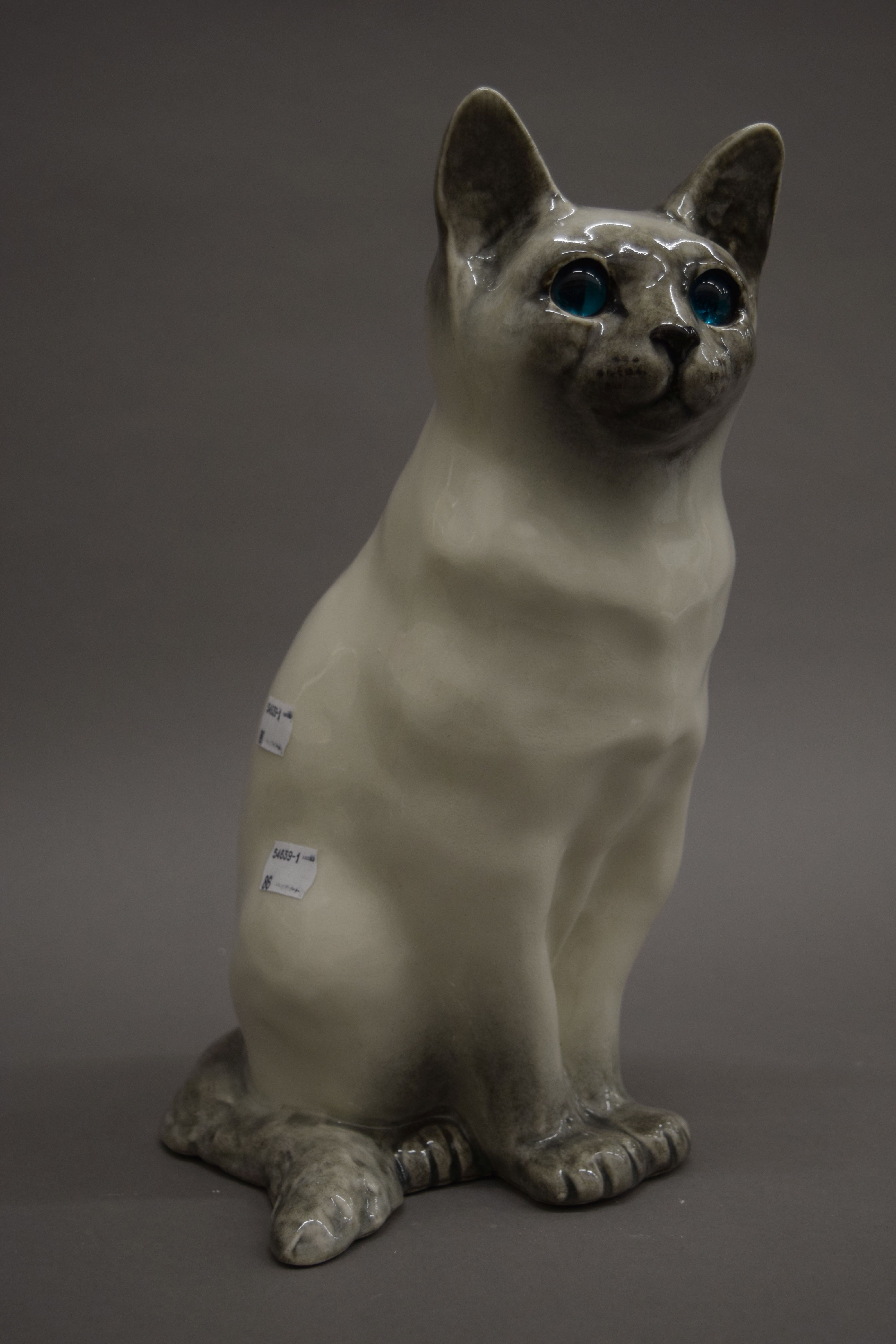 A large Winstanley pottery cat. 33.5 cm high.