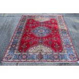 A Tabriz carpet. 270 x 195 cm.