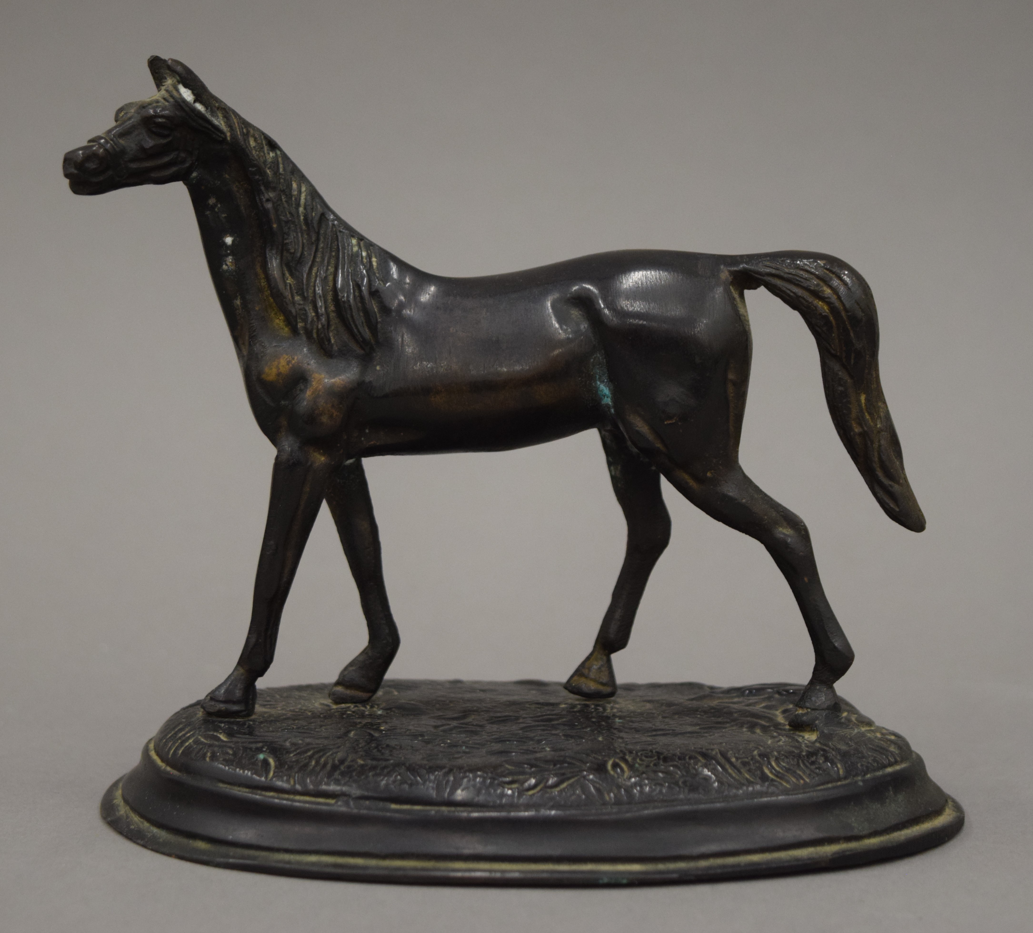 Three horse sculptures. The largest 17 cm high. - Image 4 of 7