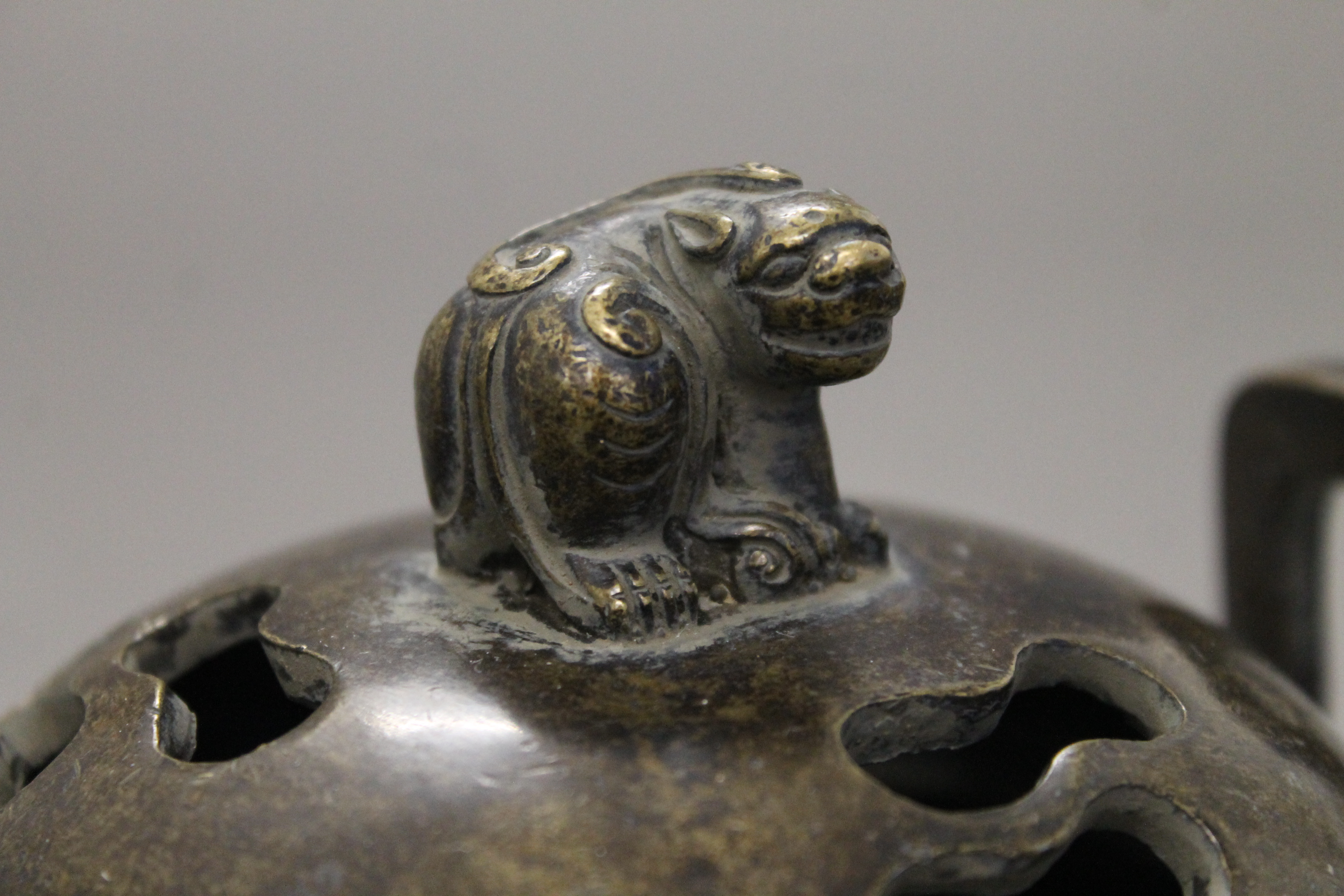 A Chinese bronze lidded censer. 14 cm wide. - Image 3 of 6