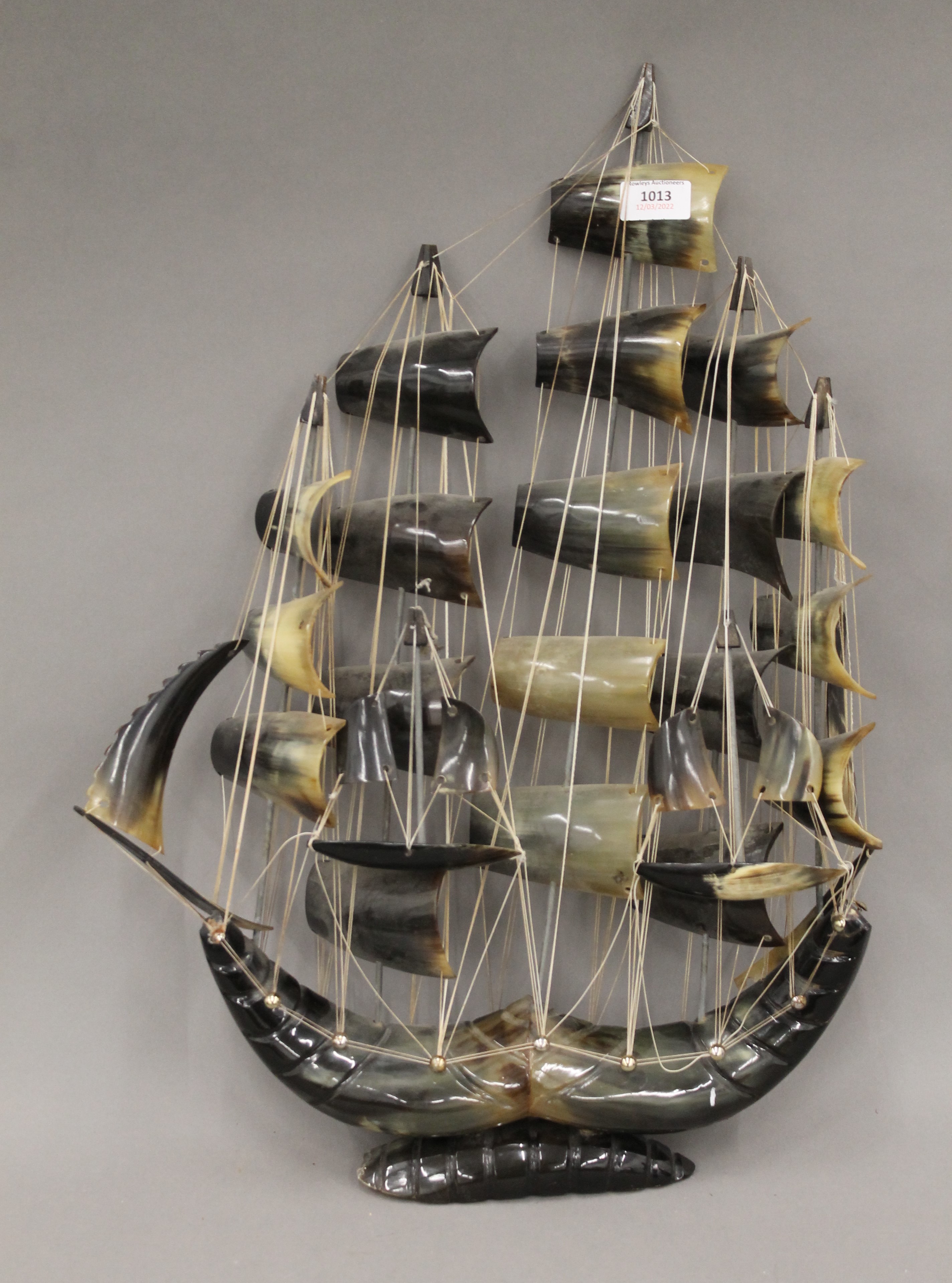 A horn galleon. 61 cm high.