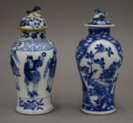 Two small 19th century Chinese blue and white porcelain vases. 16 cm high.