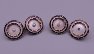 A pair of 18 ct gold enamel and mother-of-pearl cufflinks. 8.7 grammes total weight.