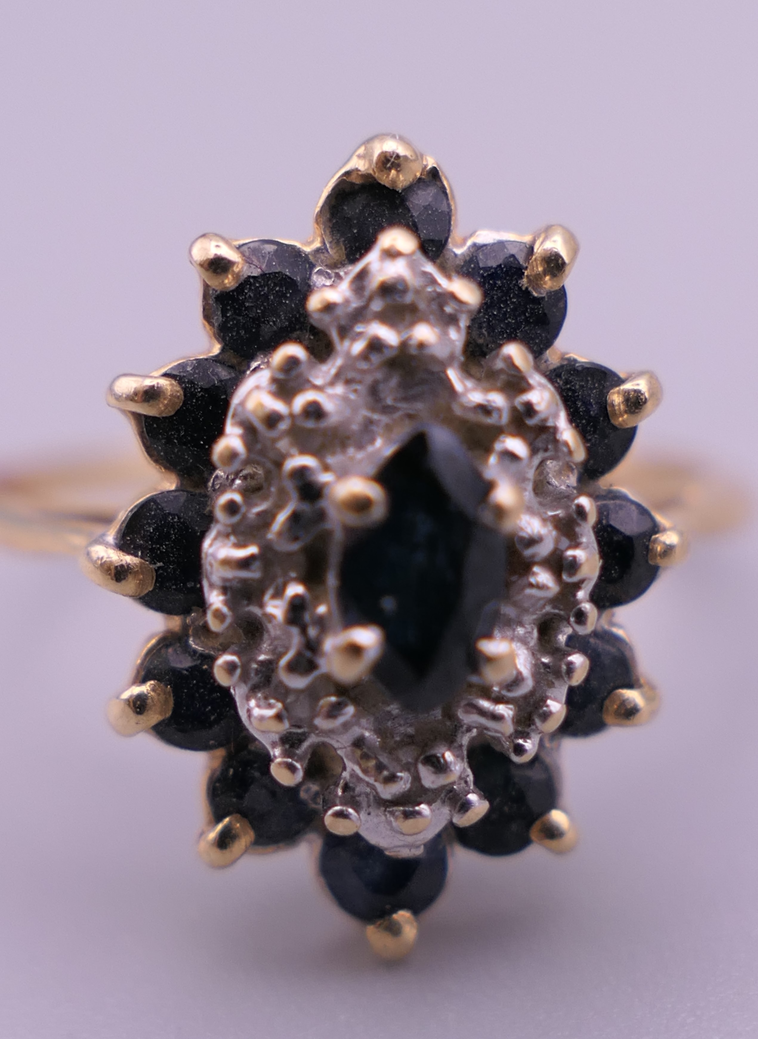 A 14 K gold diamond and sapphire ring. Ring size M/N. 2.8 grammes total weight. - Image 5 of 6