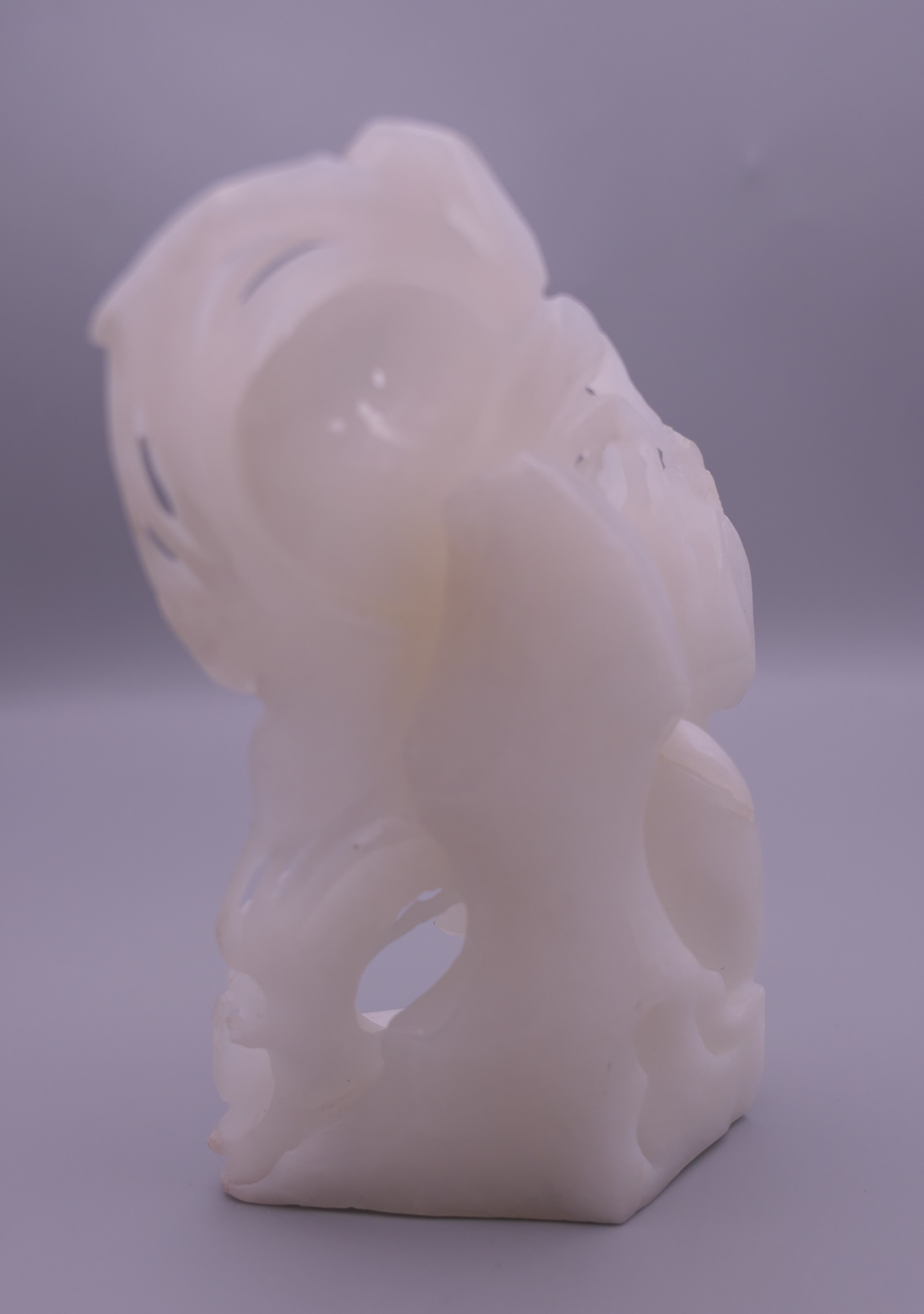 A small white jade carving. 11.5 cm high. - Image 2 of 3