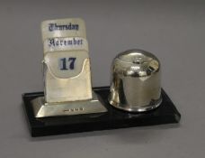 A silver mounted desk stand. 12.5 cm wide.