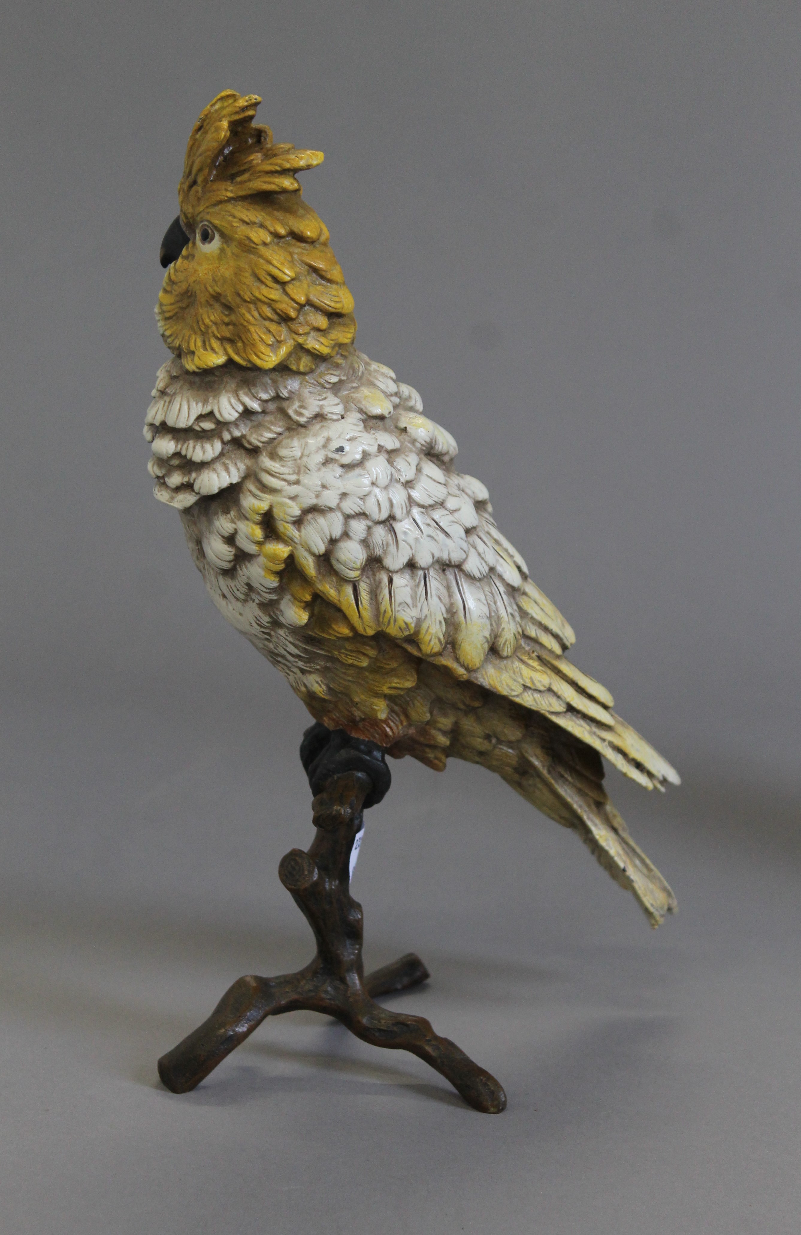 A cold painted bronze model of a parrot. 30 cm high. - Image 3 of 4