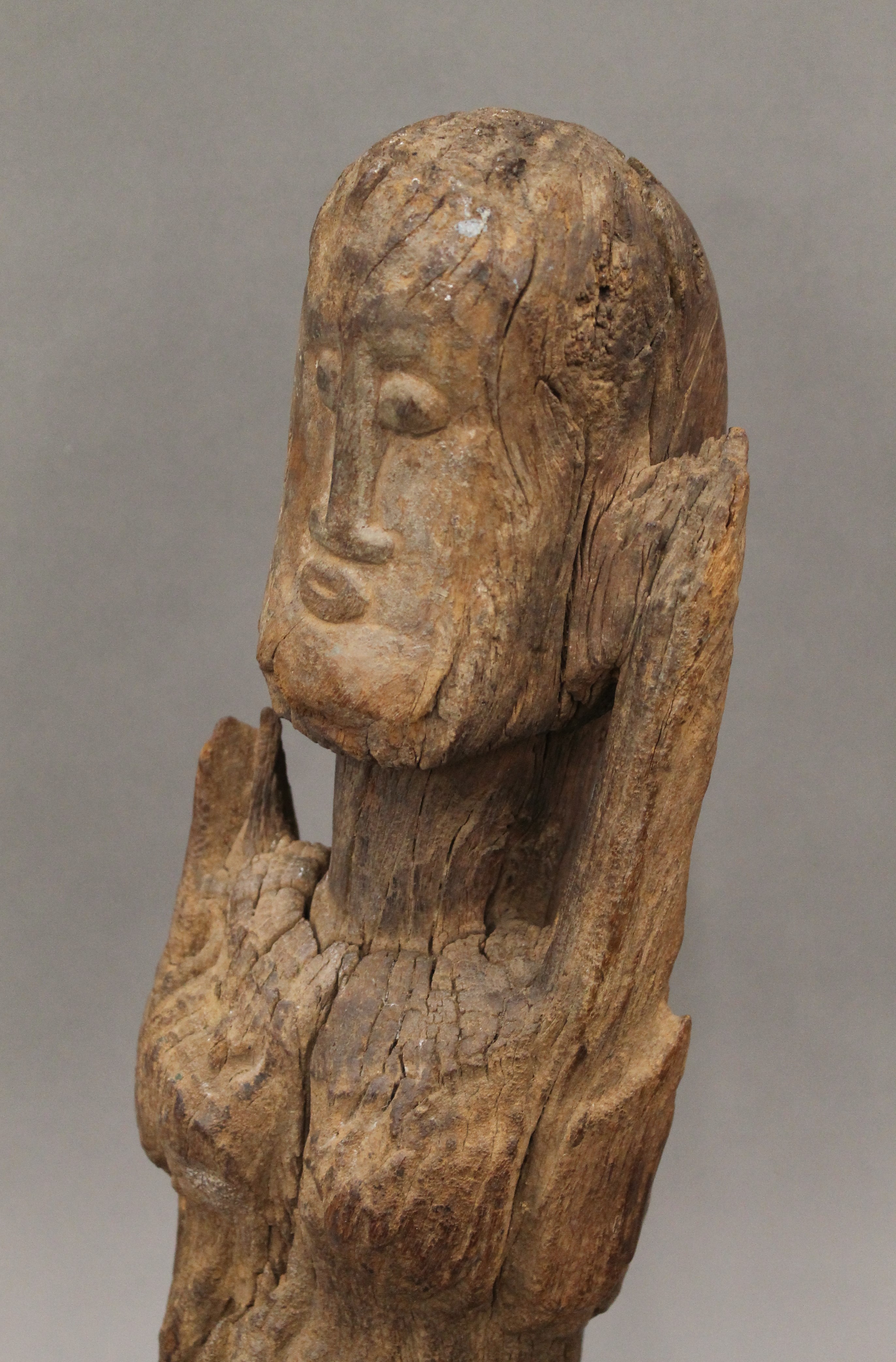 An African figural carving mounted on a later display plinth. 55 cm high. - Image 7 of 7