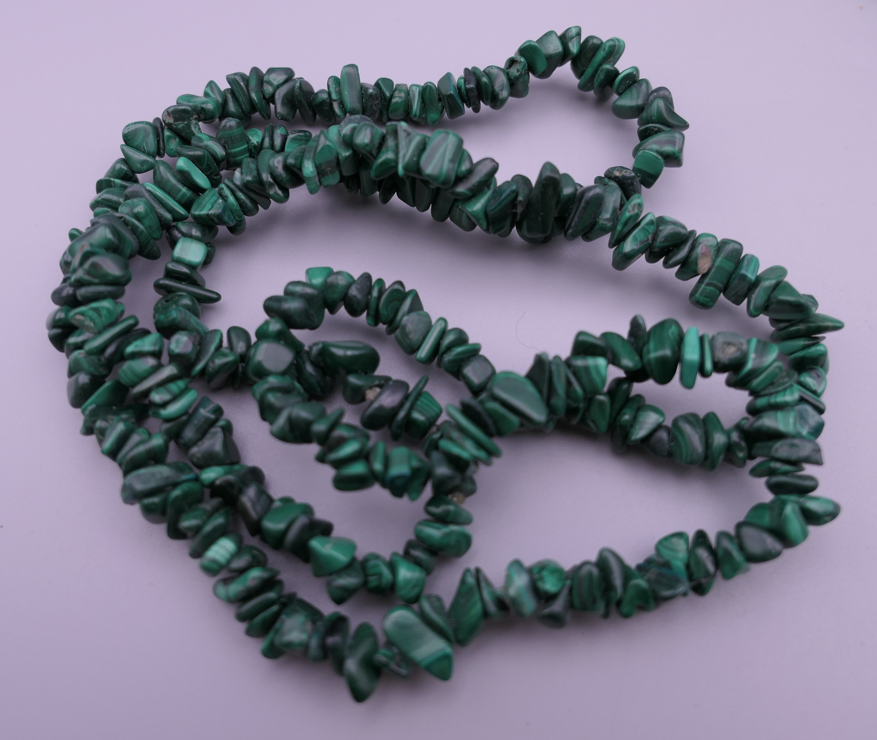 Two malachite necklaces and two other vintage necklaces. - Image 2 of 9