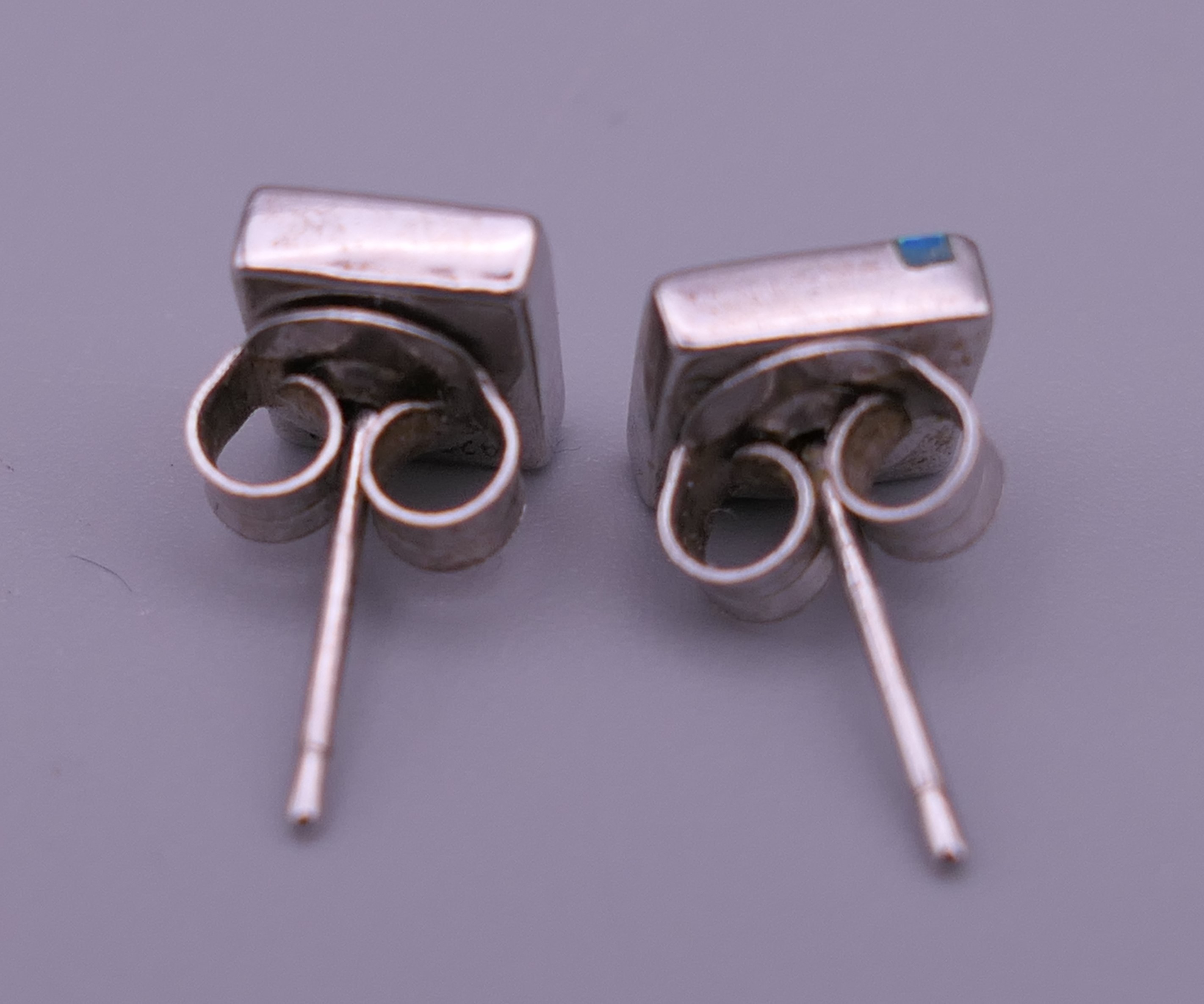 Three pairs of earrings. Cameo earrings 1 cm high. - Image 5 of 7