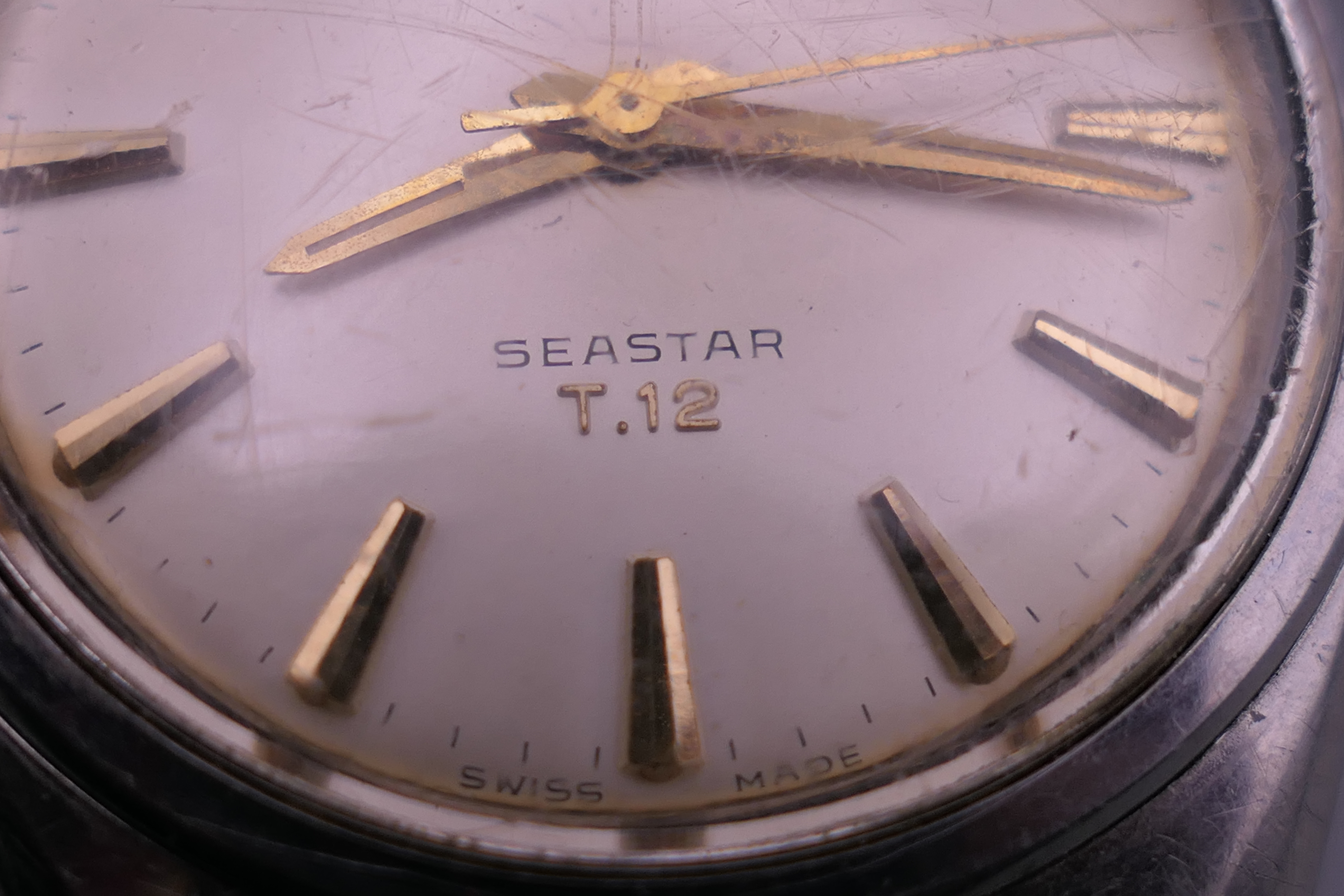A gentleman's Tissot Seastar T.12 wristwatch. 3.75 cm wide. - Image 5 of 6