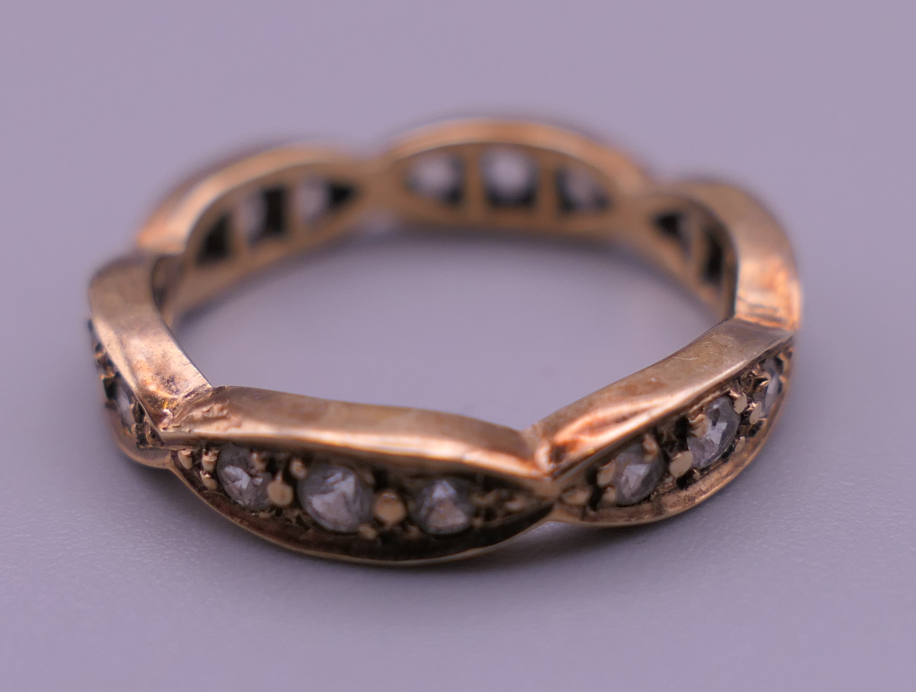 A 9 ct gold eternity ring. Ring size L. 2.6 grammes total weight. - Image 2 of 5