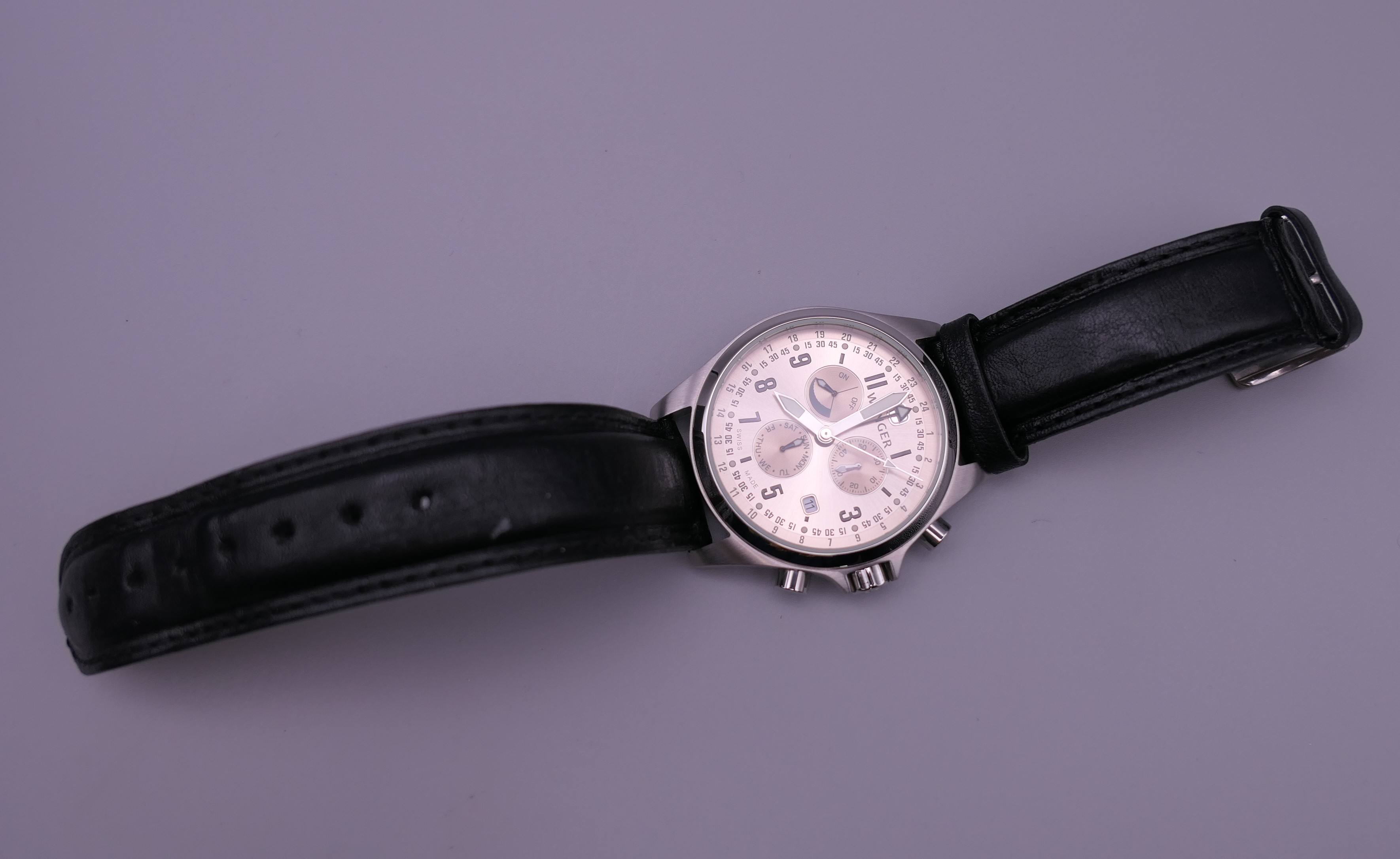 A boxed Wenger wristwatch. 4.5 cm wide. - Image 3 of 12