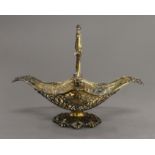 A silver gilt basket. 22.5 cm long. 279.3 grammes.