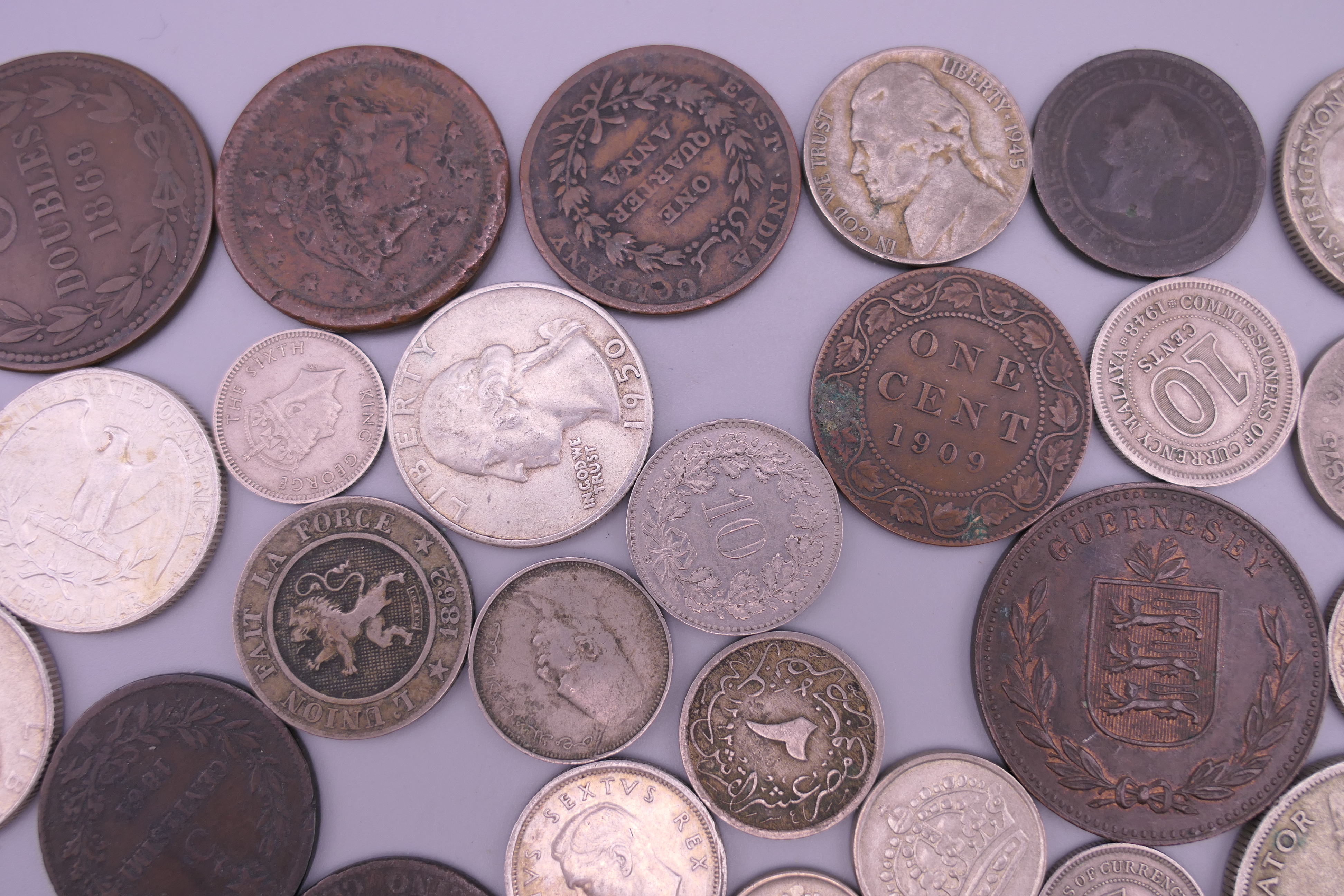 A bag of coins, including silver. - Image 7 of 8