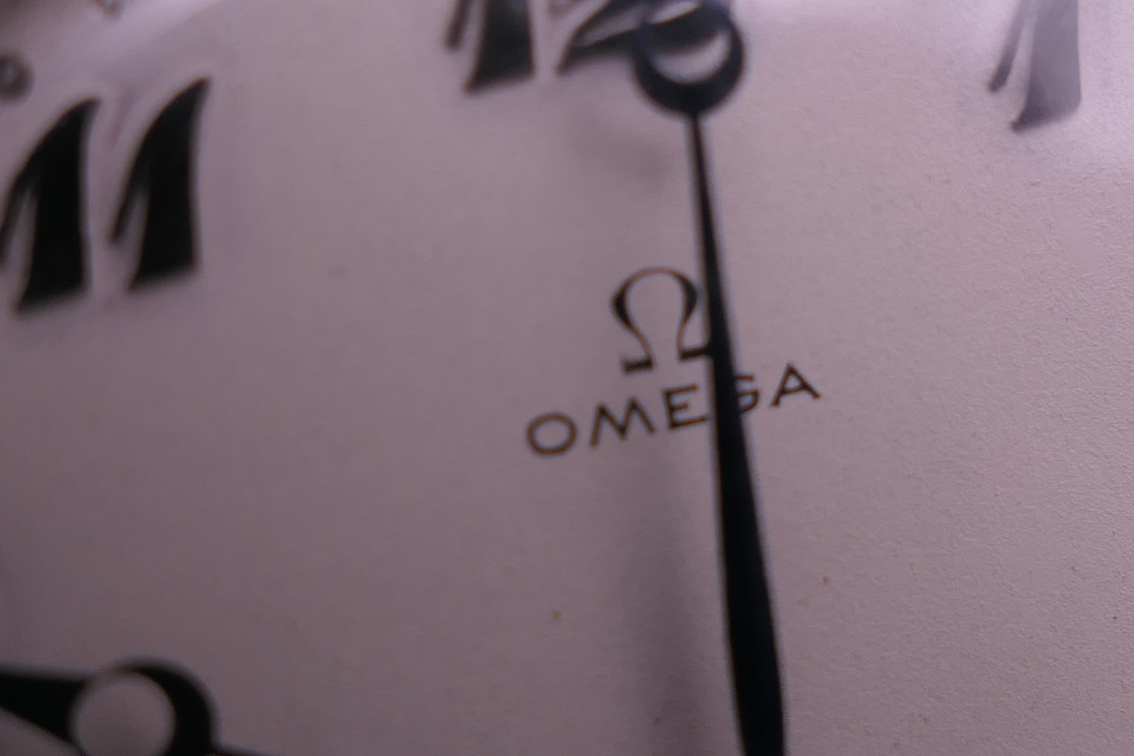 An Omega gentleman's pocket watch. 5 cm diameter. - Image 3 of 4