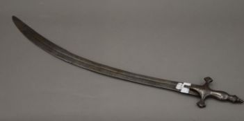 An 18th/19th century Indo-Persian Tulwar. 82.5 cm long.