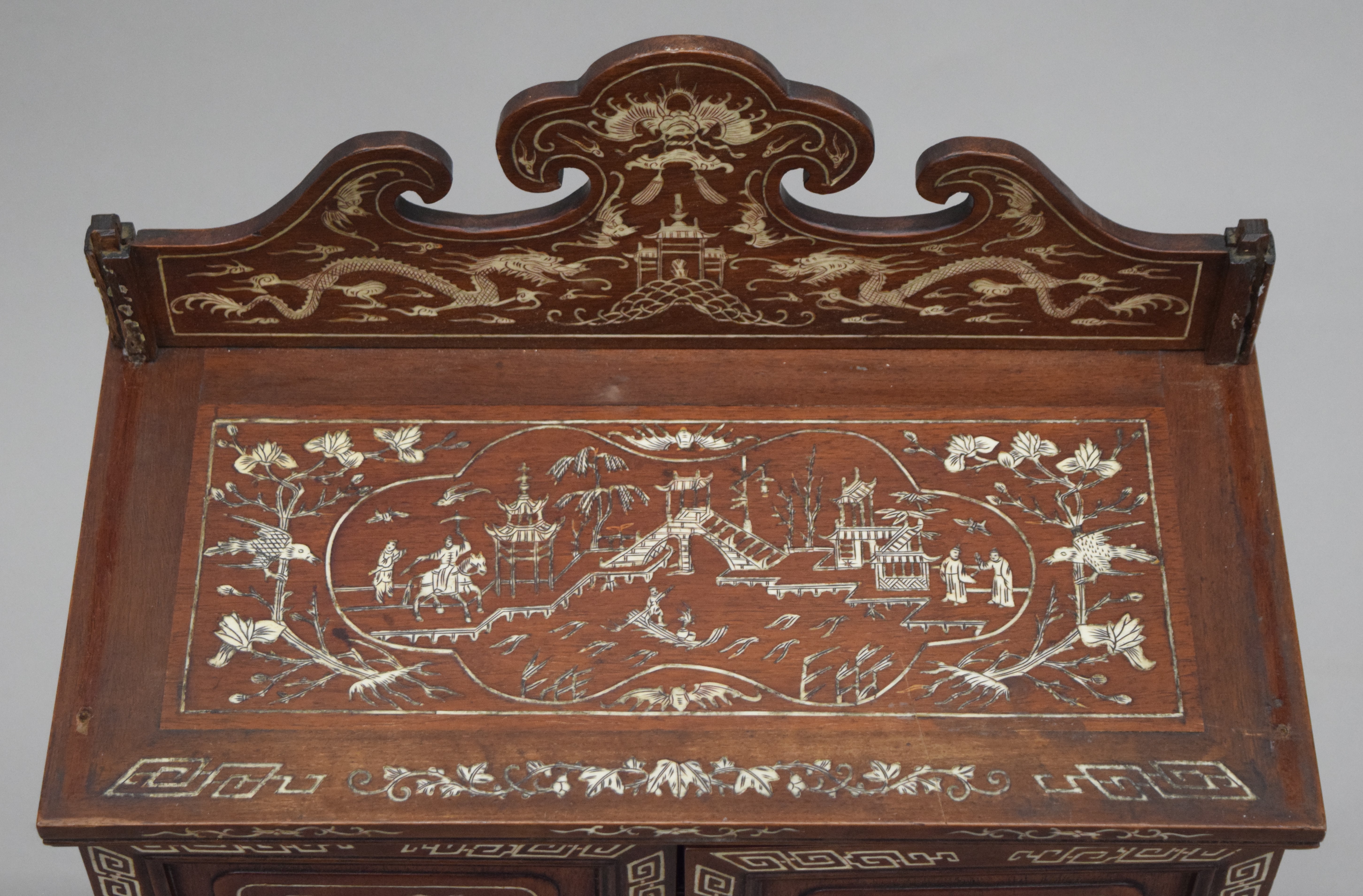 An early 20th century Chinese ivory and wooden inlaid table cabinet. 40.5 cm wide. - Image 9 of 16