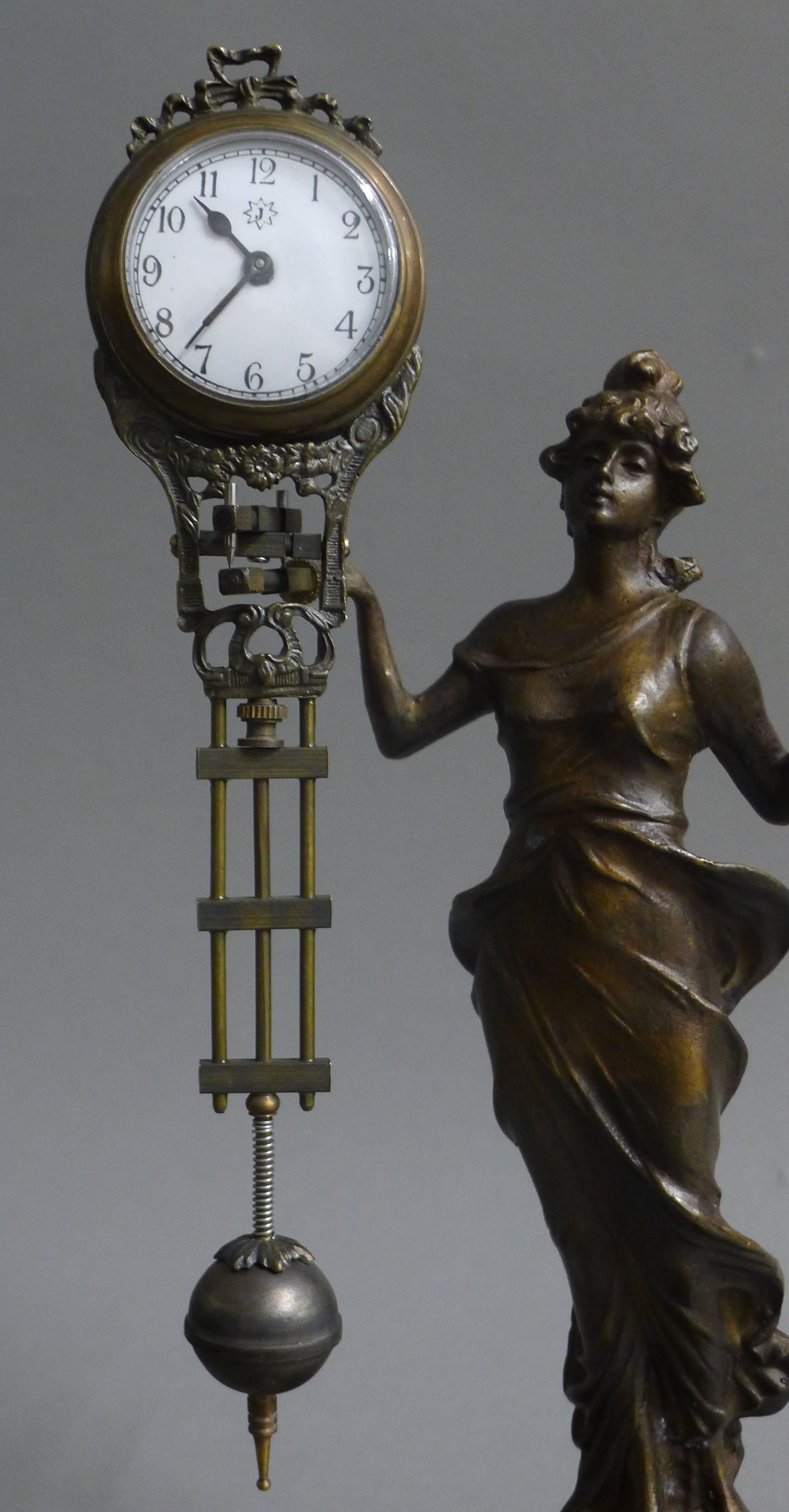 A Diana clock. 28 cm high. - Image 2 of 3