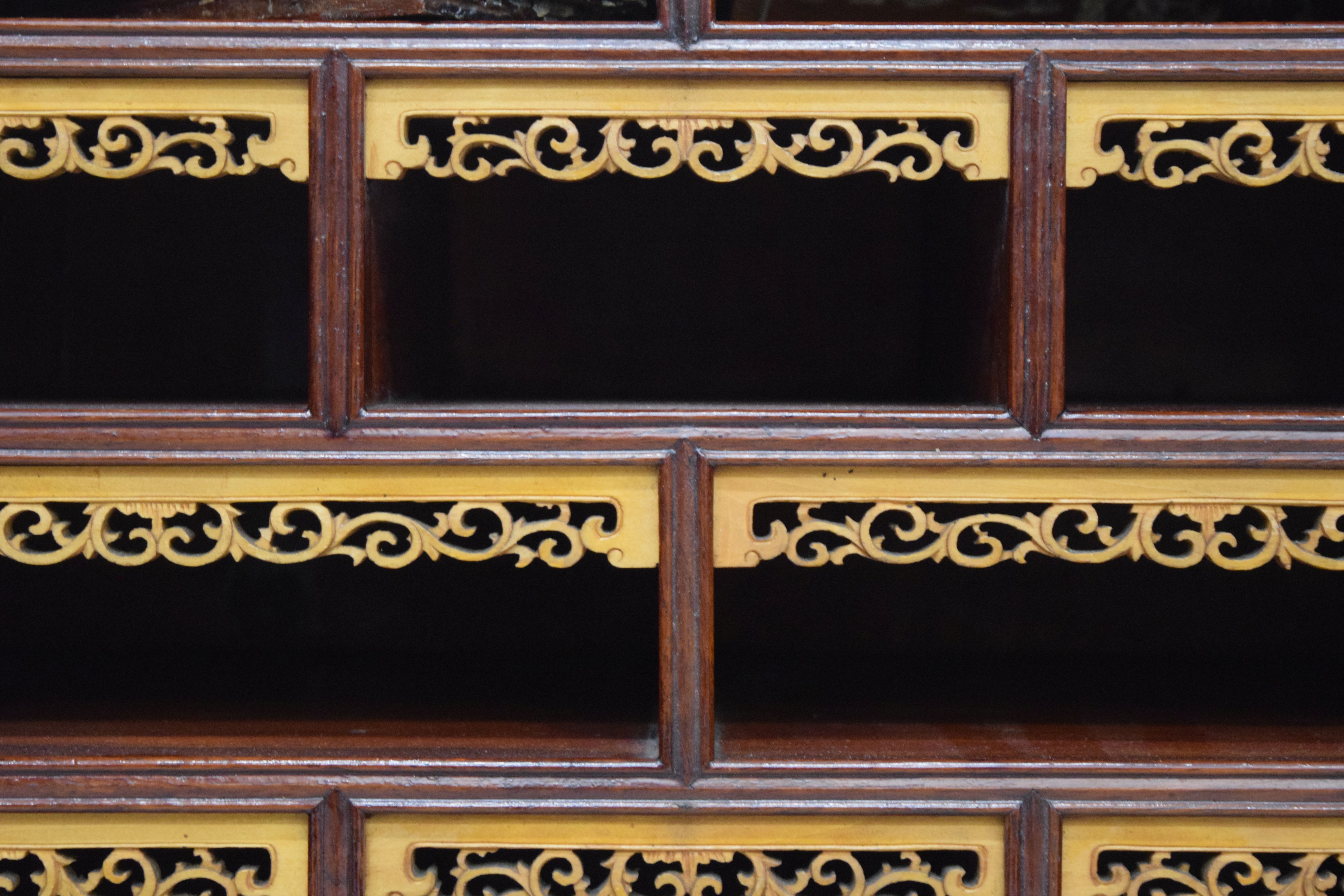 An early 20th century Chinese ivory and wooden inlaid table cabinet. 40.5 cm wide. - Image 7 of 16