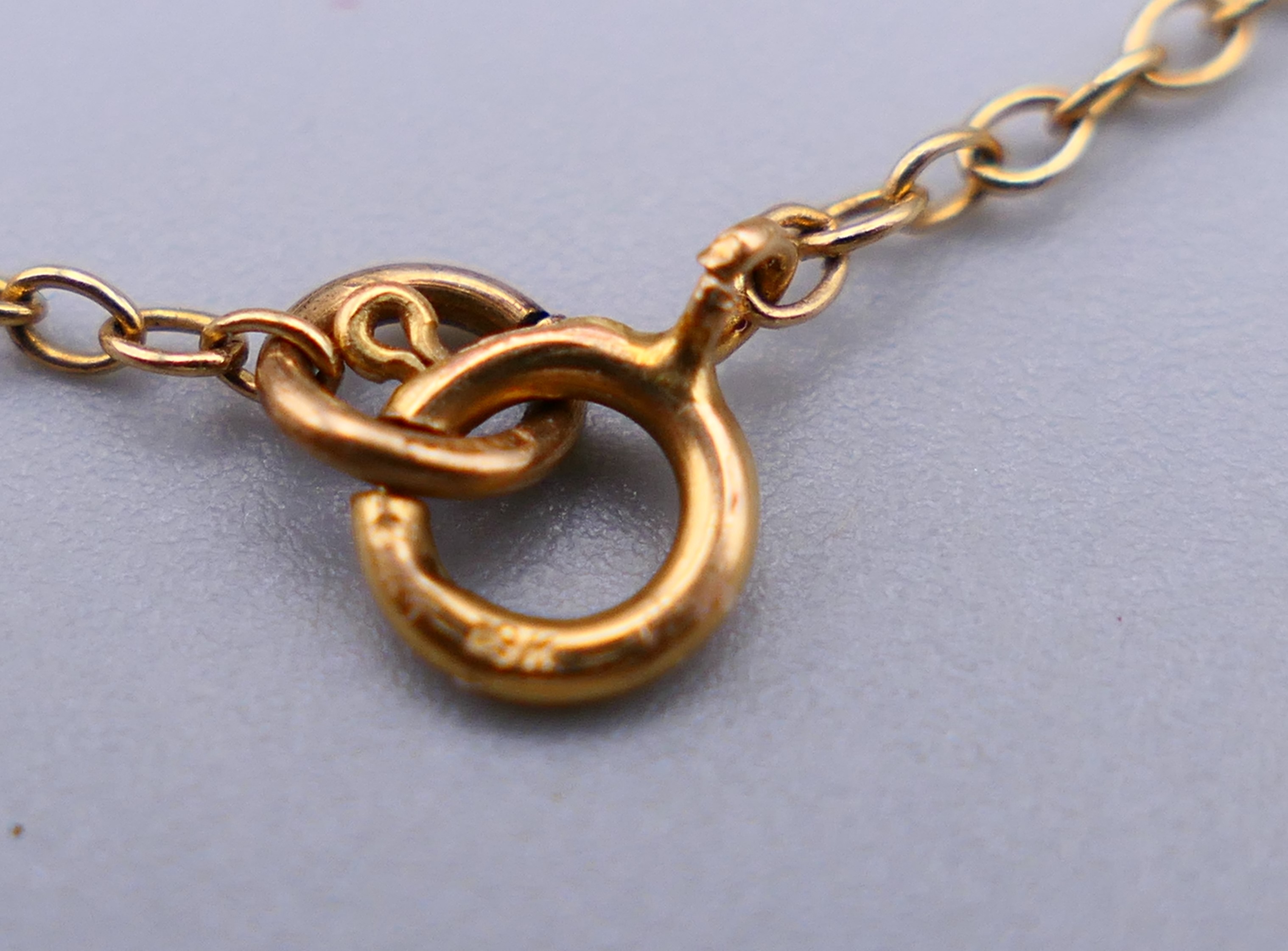 A 9 ct gold Irene nameplate on a 9 K gold chain, - Image 3 of 9