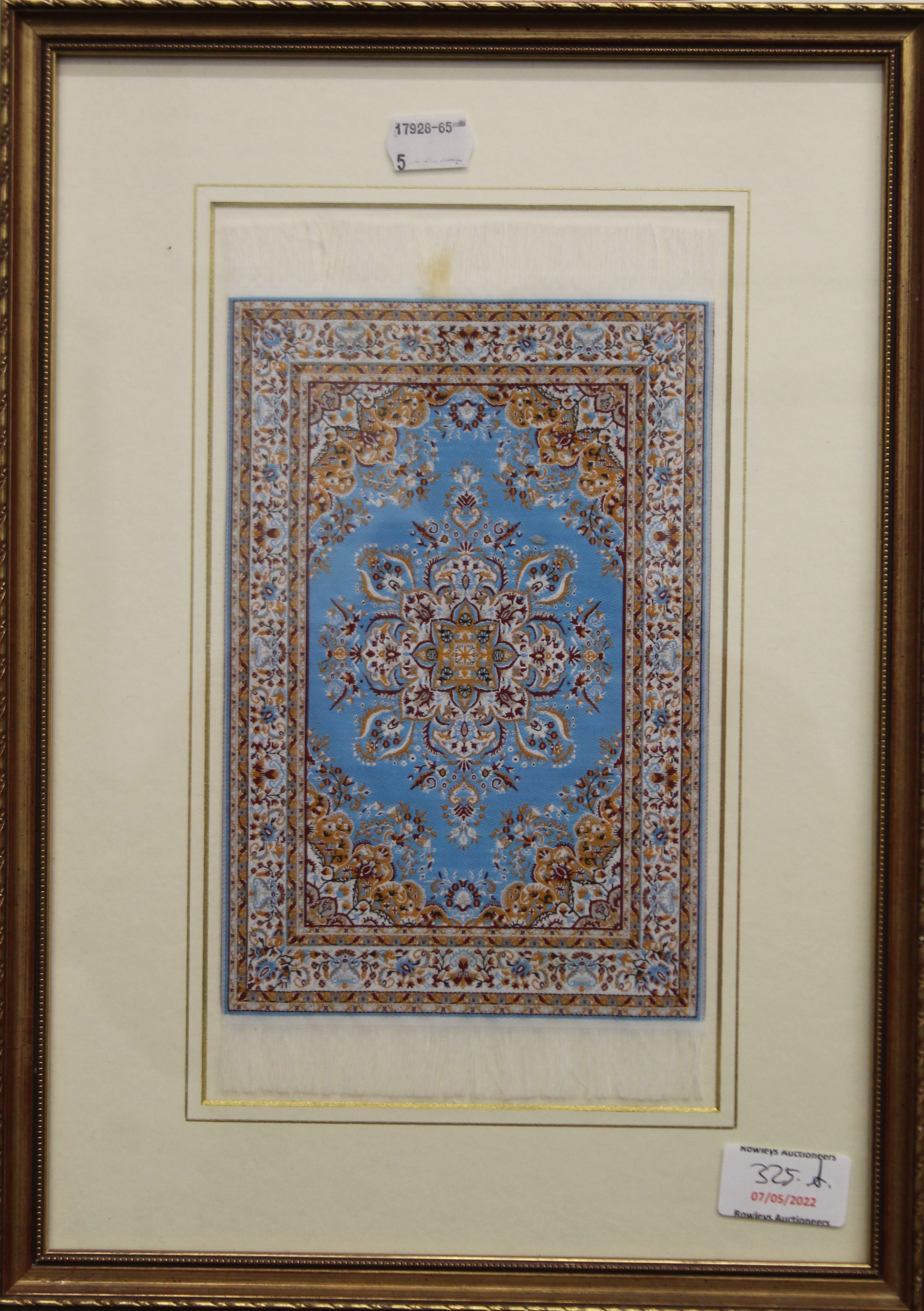 A pair of framed silk carpet samples. Overall 28 cm x 39 cm. - Image 2 of 4