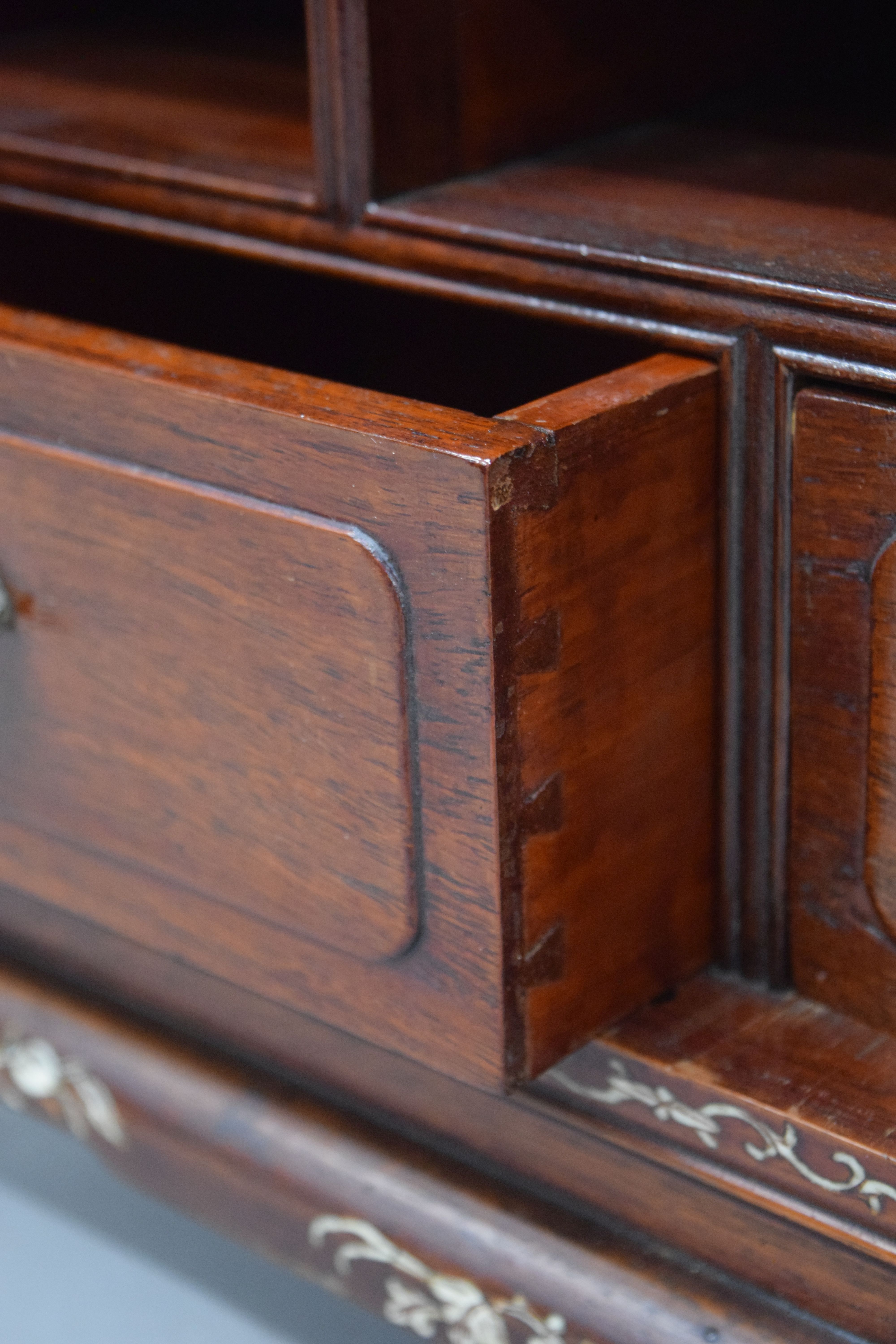 An early 20th century Chinese ivory and wooden inlaid table cabinet. 40.5 cm wide. - Image 8 of 16