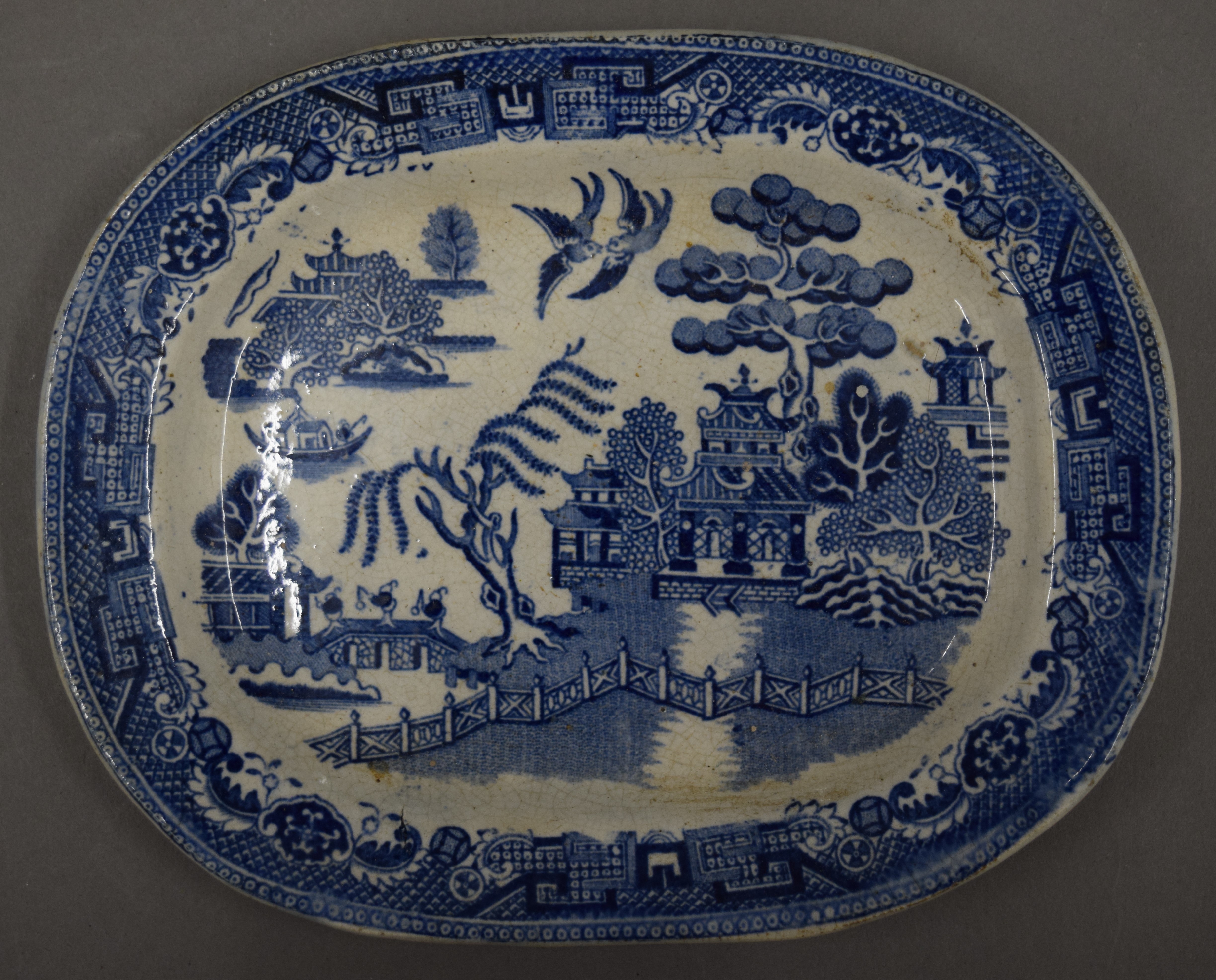 A small quantity of blue and white porcelain. - Image 12 of 15