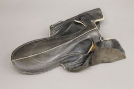 A leather horse racing saddle. 41 cm long.
