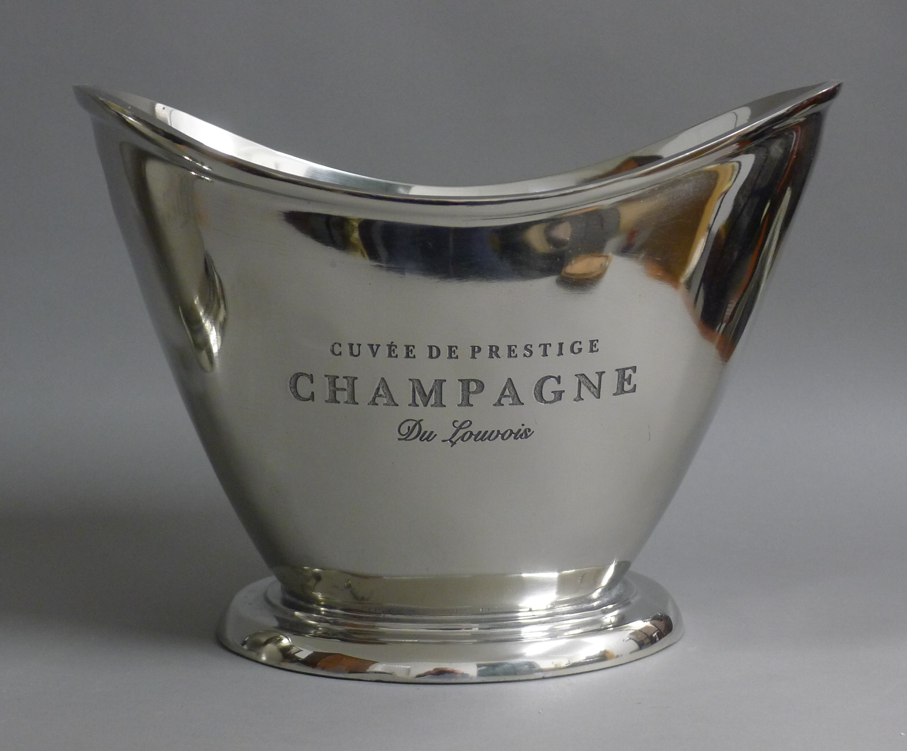A pair of oval champagne coolers. - Image 2 of 3