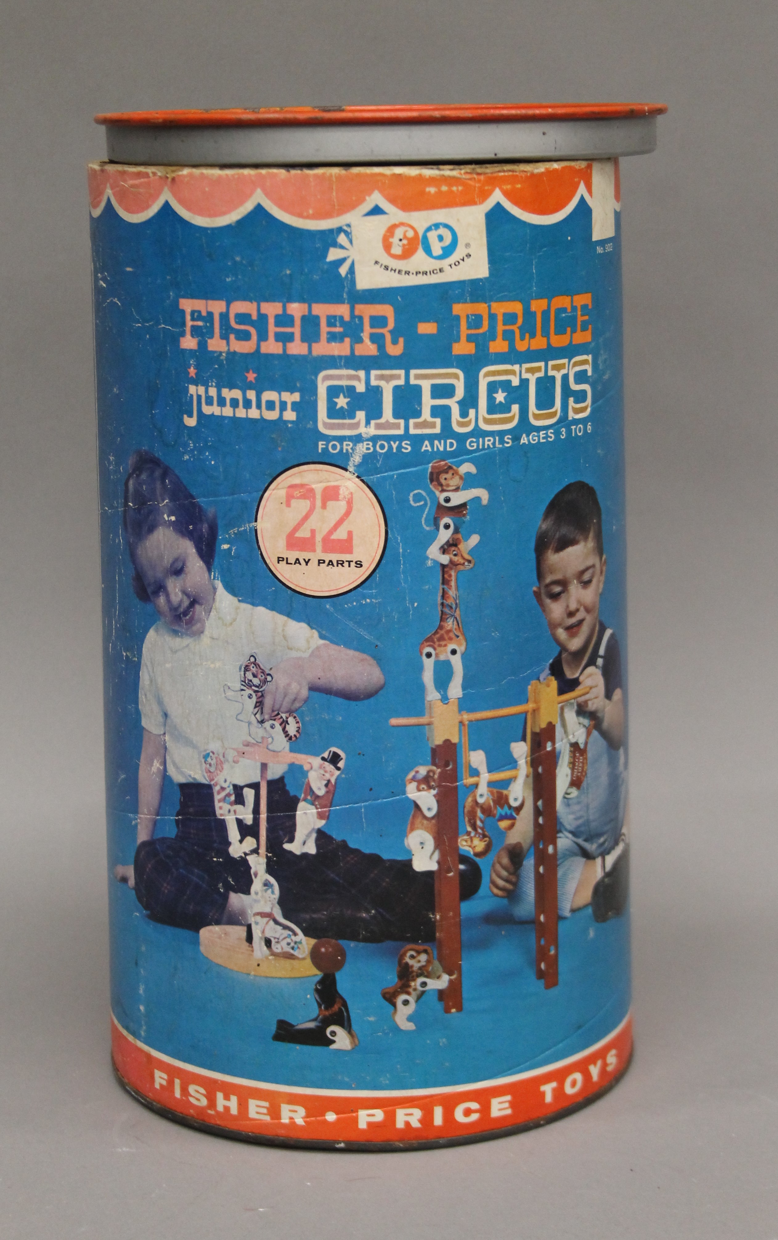 A boxed Fisher Price Junior Circus and a puzzle. - Bild 2 aus 5