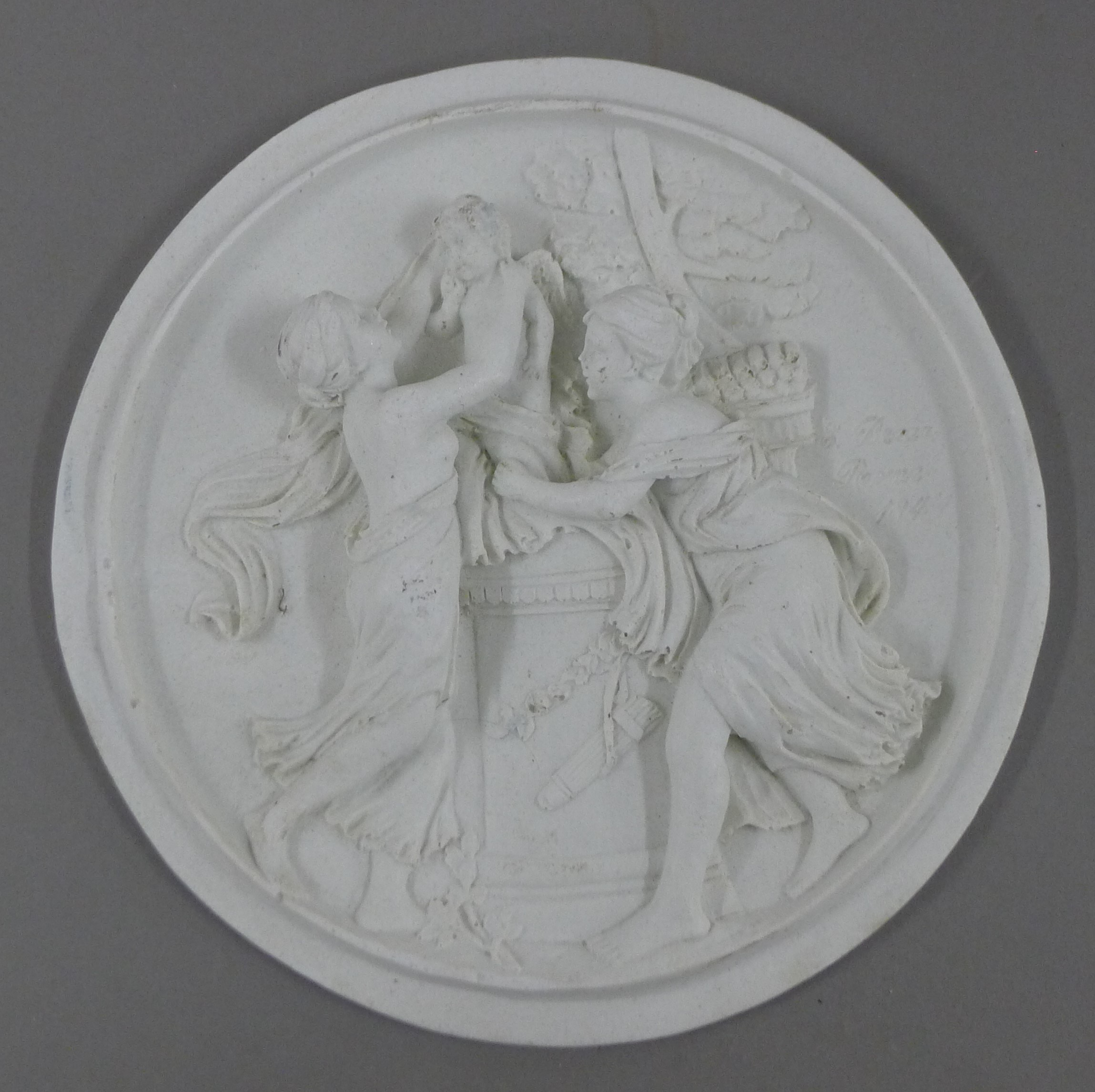 Two decorative plaques. The largest 19 cm diameter. - Image 2 of 3