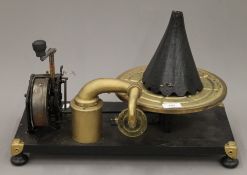 An unusual gramophone record player. 48.5 cm long.