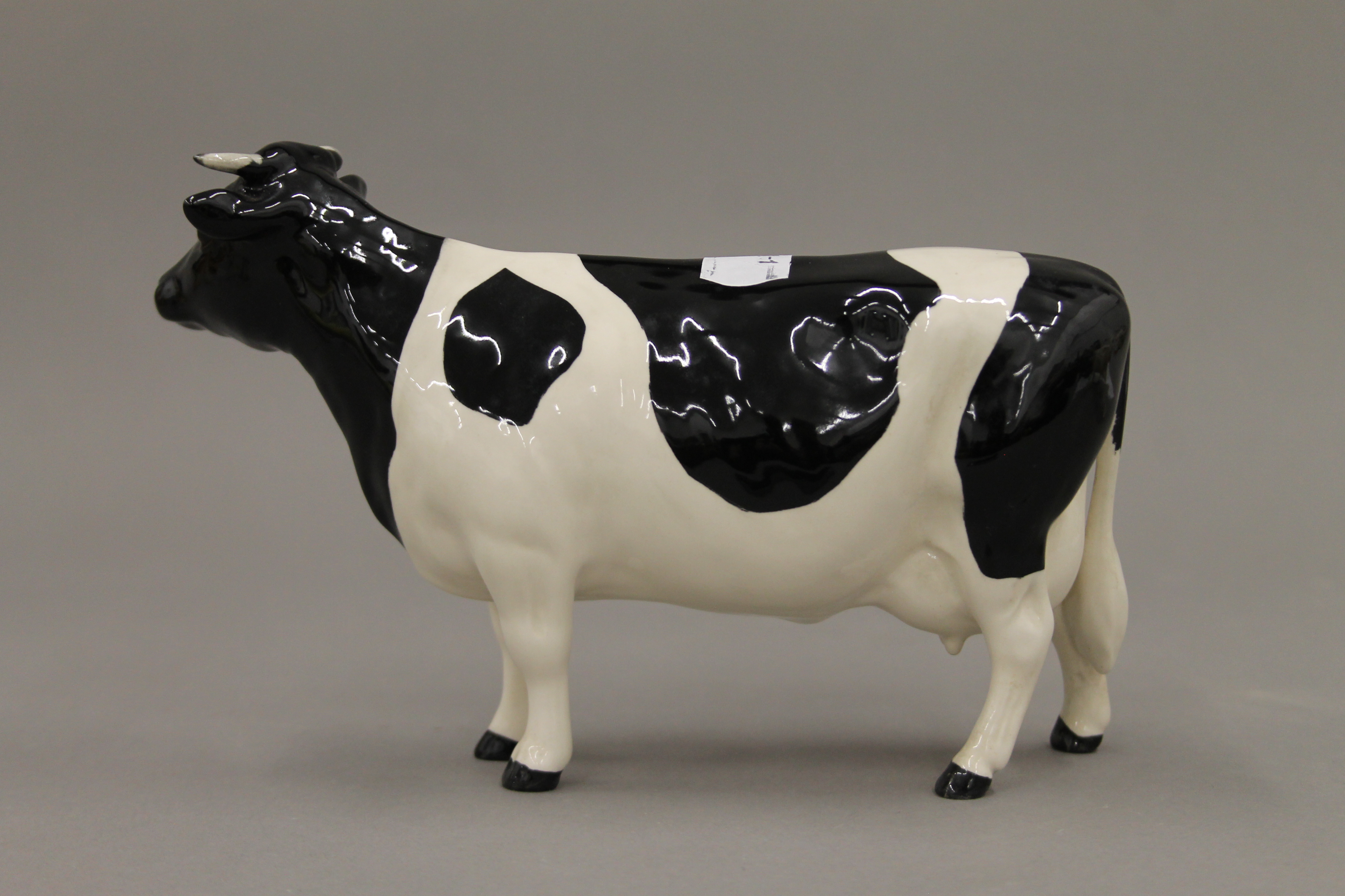 Four Beswick model cattle. The largest 11.5 cm high. - Image 5 of 10