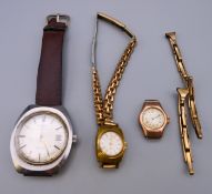 A gold cased Federal ladies wristwatch and two Rotary wristwatches. The former 2 cm wide.