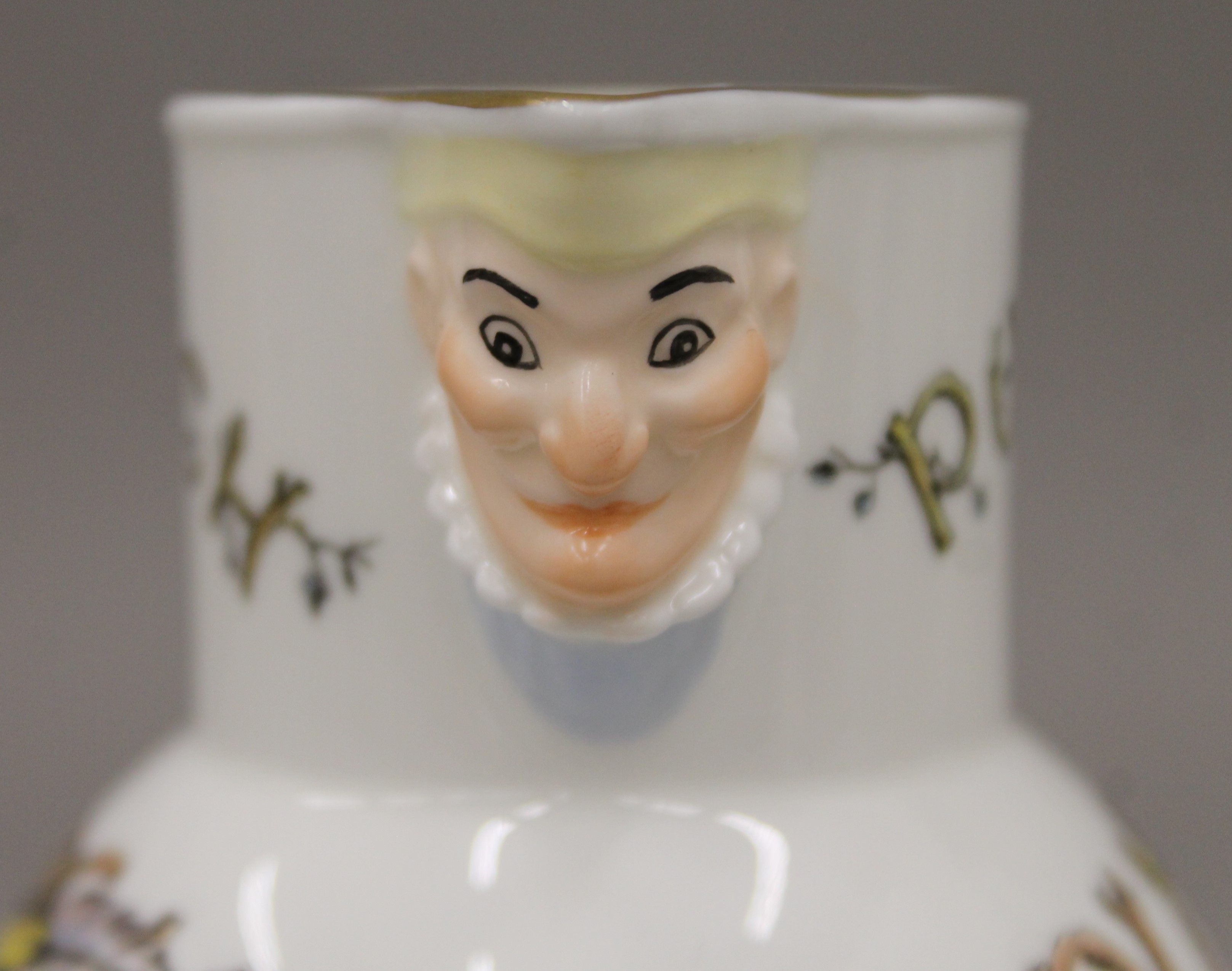 A small collection of Coalport jugs and mugs. The largest 12.5 cm high. - Image 26 of 27