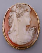 A dress brooch. 5 cm x 4 cm.