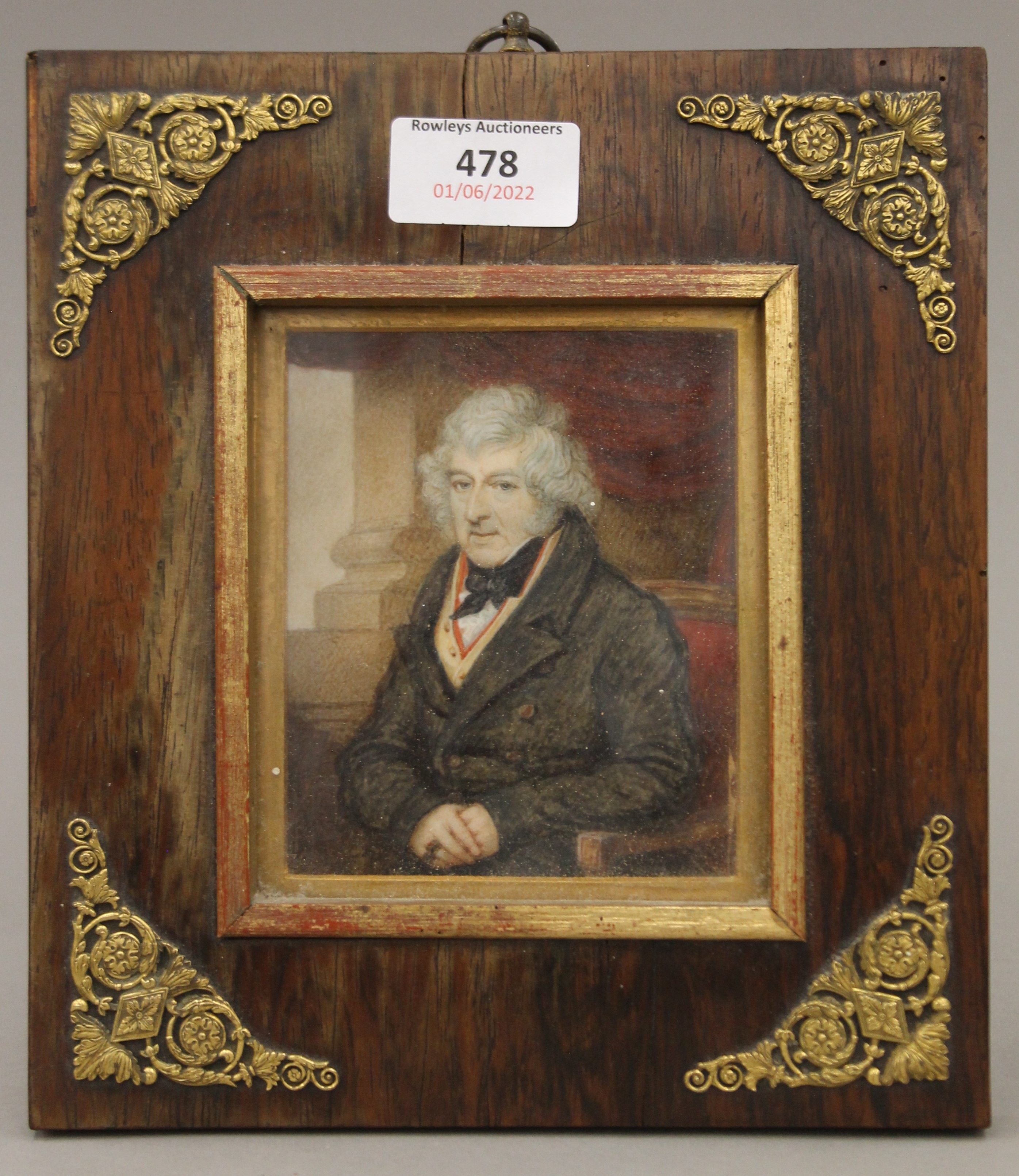 A 19th century portrait miniature on ivory of a gentleman, - Image 2 of 4