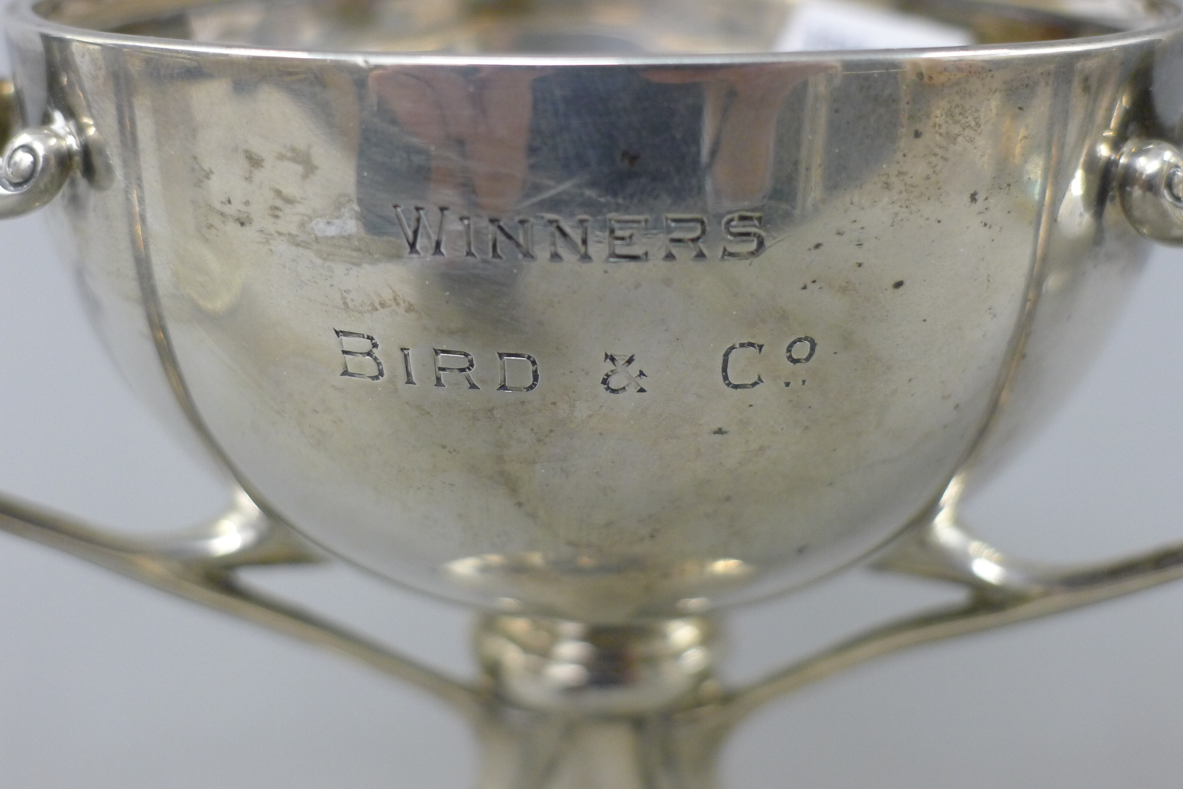 An Indian silver Merchants Golf Cup trophy, Calcutta 1935. 14 cm high. 308 grammes. - Image 4 of 7