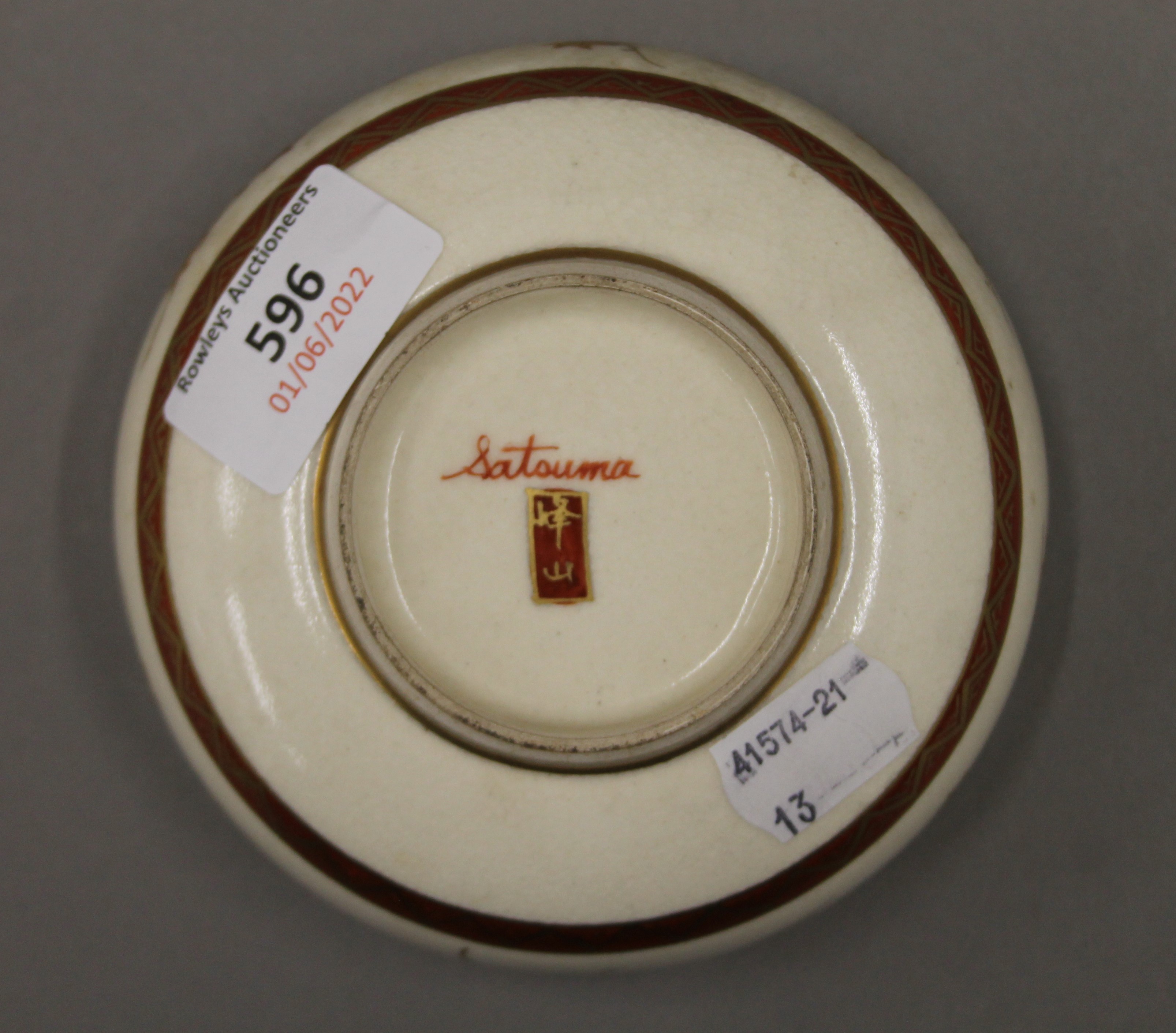 A Japanese Satsuma bowl painted with pheasant amongst trees, with two character seal mark to base. - Image 4 of 5