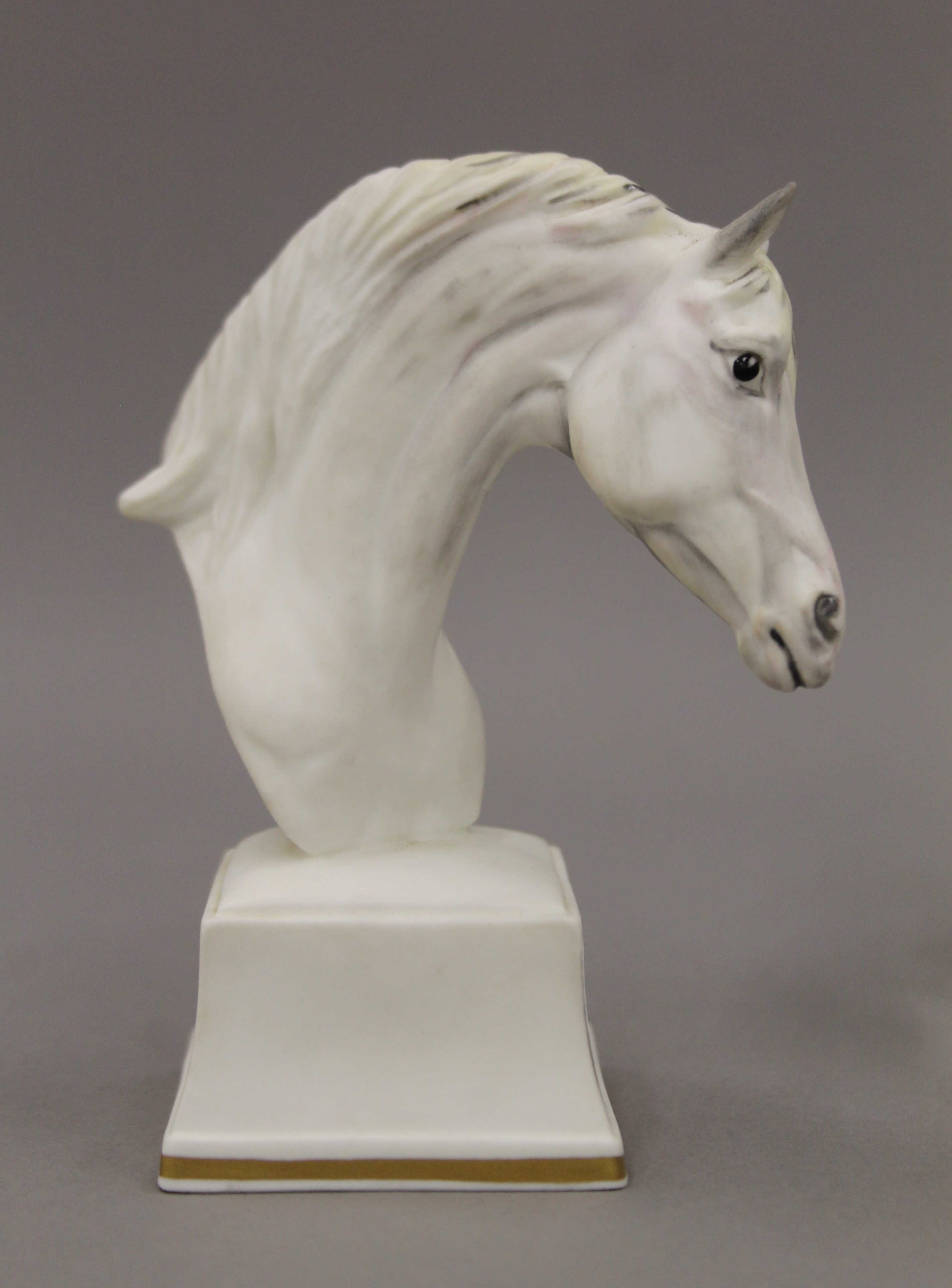 Four Royal Worcester horse busts. The largest 13 cm high. - Image 2 of 6
