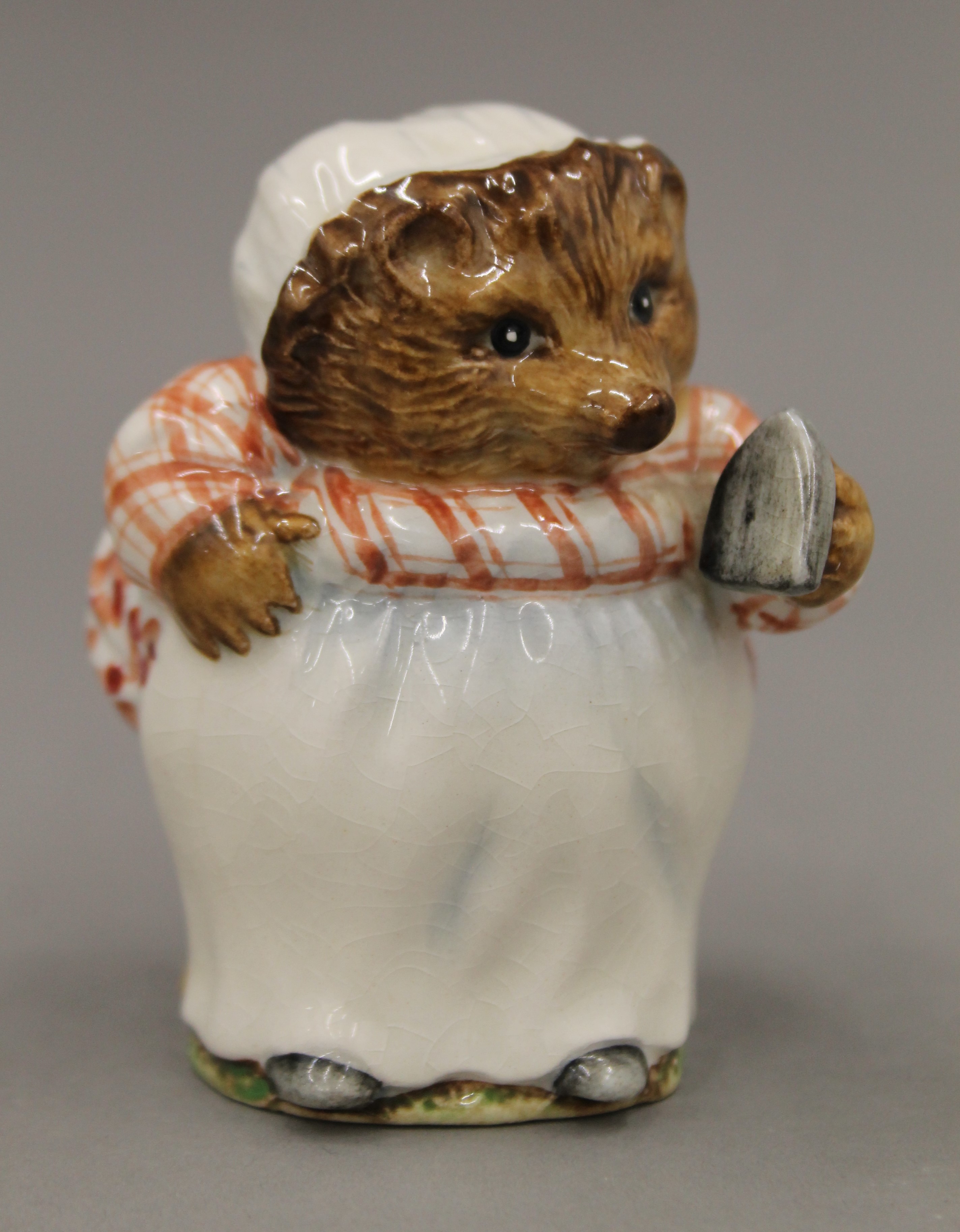 A Beswick Beatrix Potter's Mrs Tiggy-Winkle (BP 1A 1953-1955), housed in a later box.