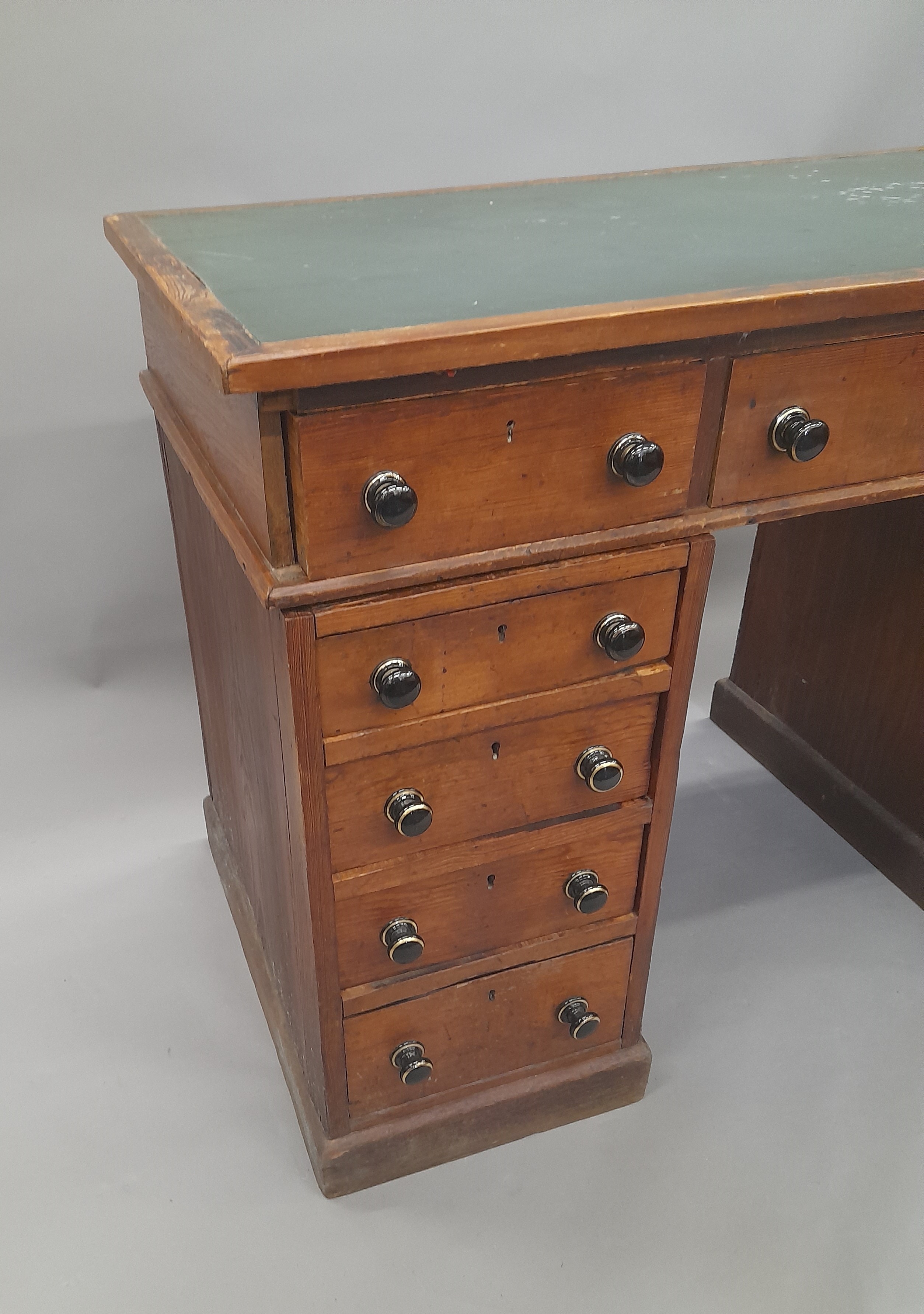 A Victorian pine pedestal desk. 118.5 cm wide. - Image 2 of 7