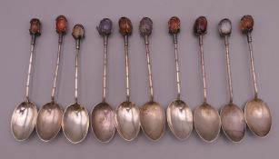 A set of ten Eastern 800 silver teaspoons. 11 cm long. 105.6 grammes total weight.