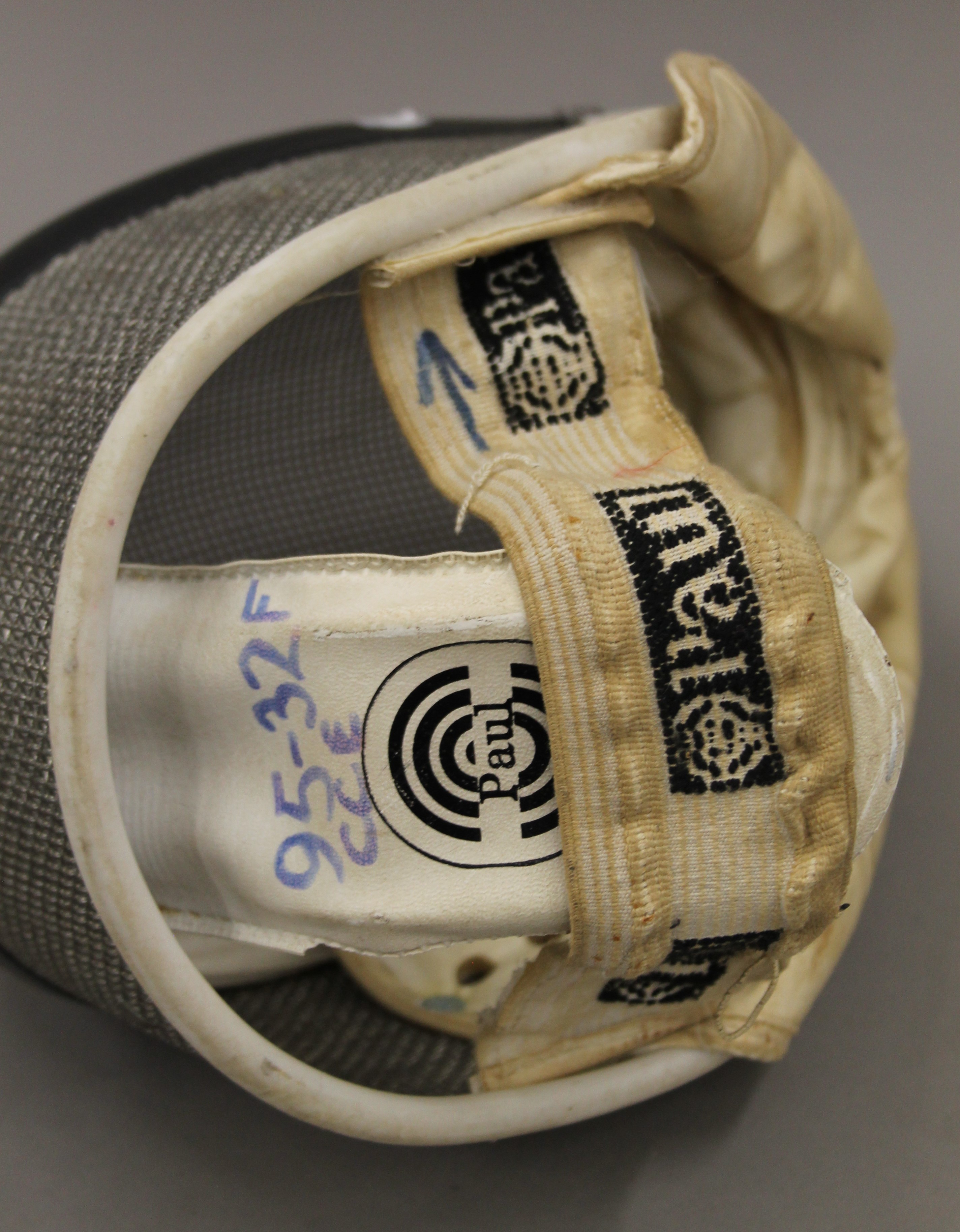 A Leon Paul fencing mask. - Image 3 of 3