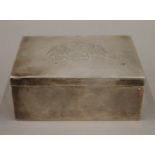 A Georgian silver box. 10 cm wide. 289.1 grammes.