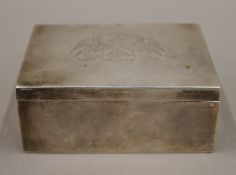 A Georgian silver box. 10 cm wide. 289.1 grammes.