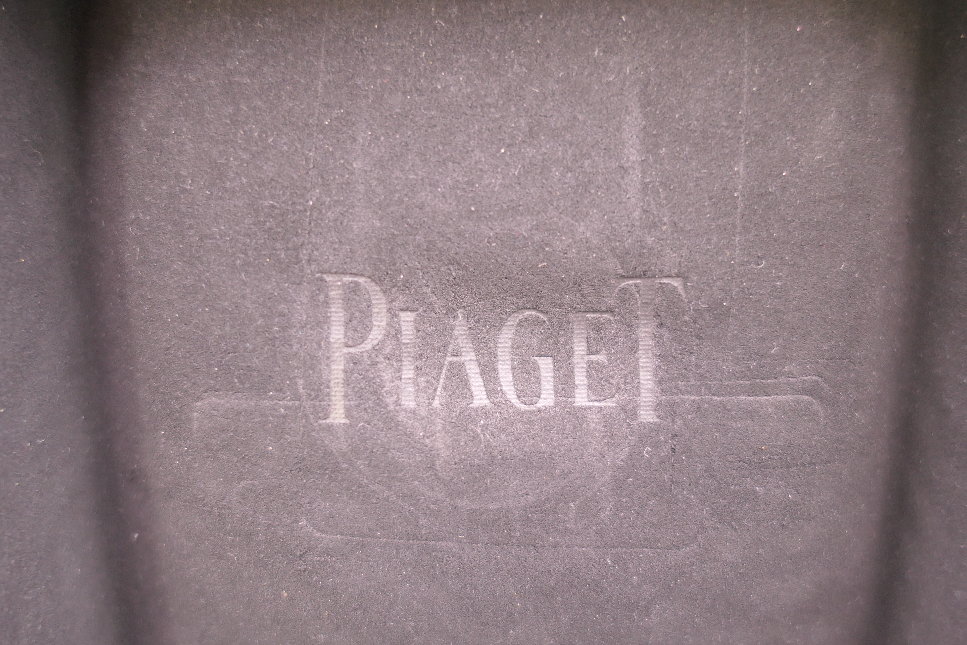 A boxed Piaget Chronograph wristwatch with papers. 4.75 cm wide. - Image 27 of 33