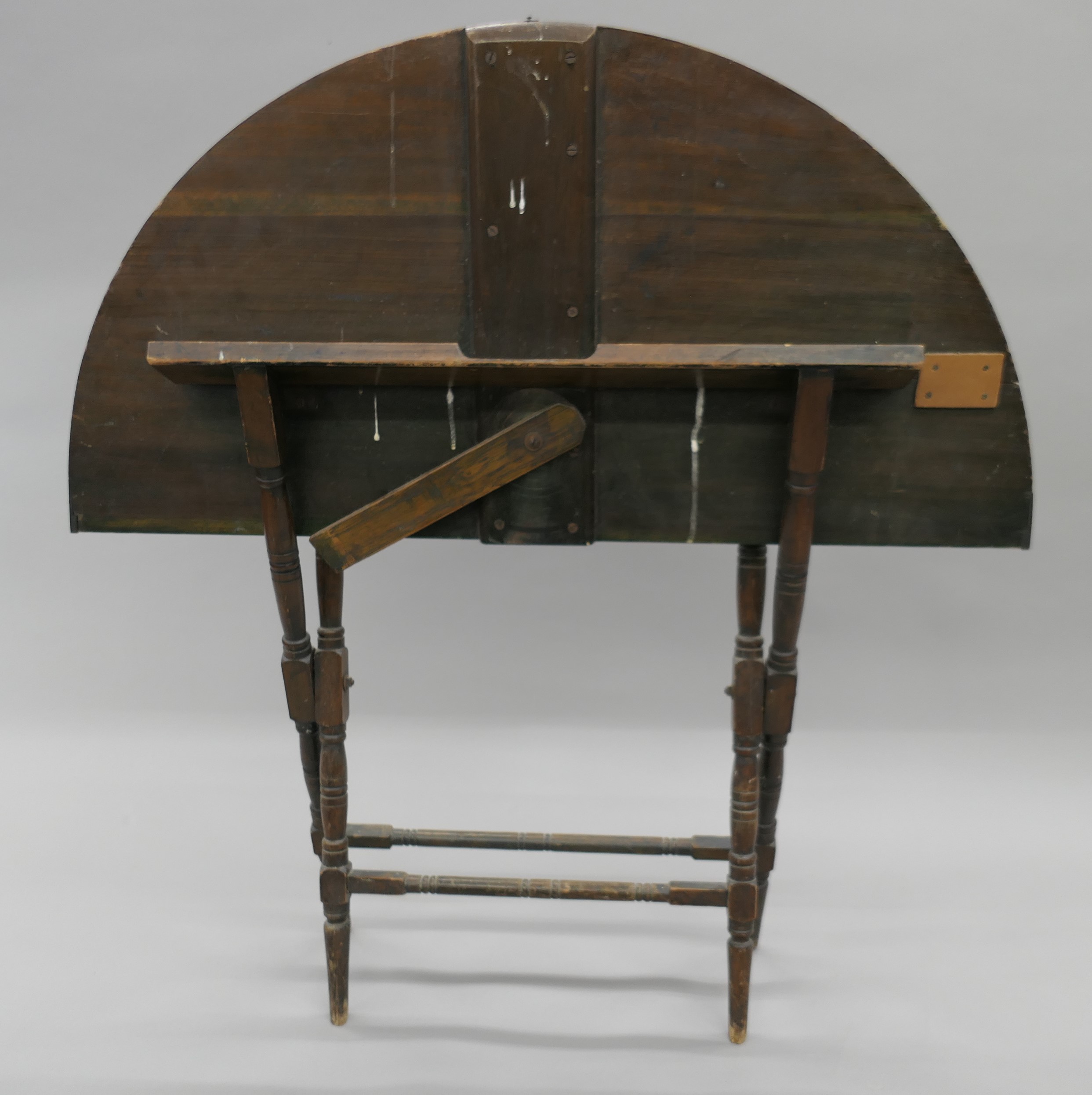 A 19th century coaching table. 101 cm wide. - Image 9 of 10